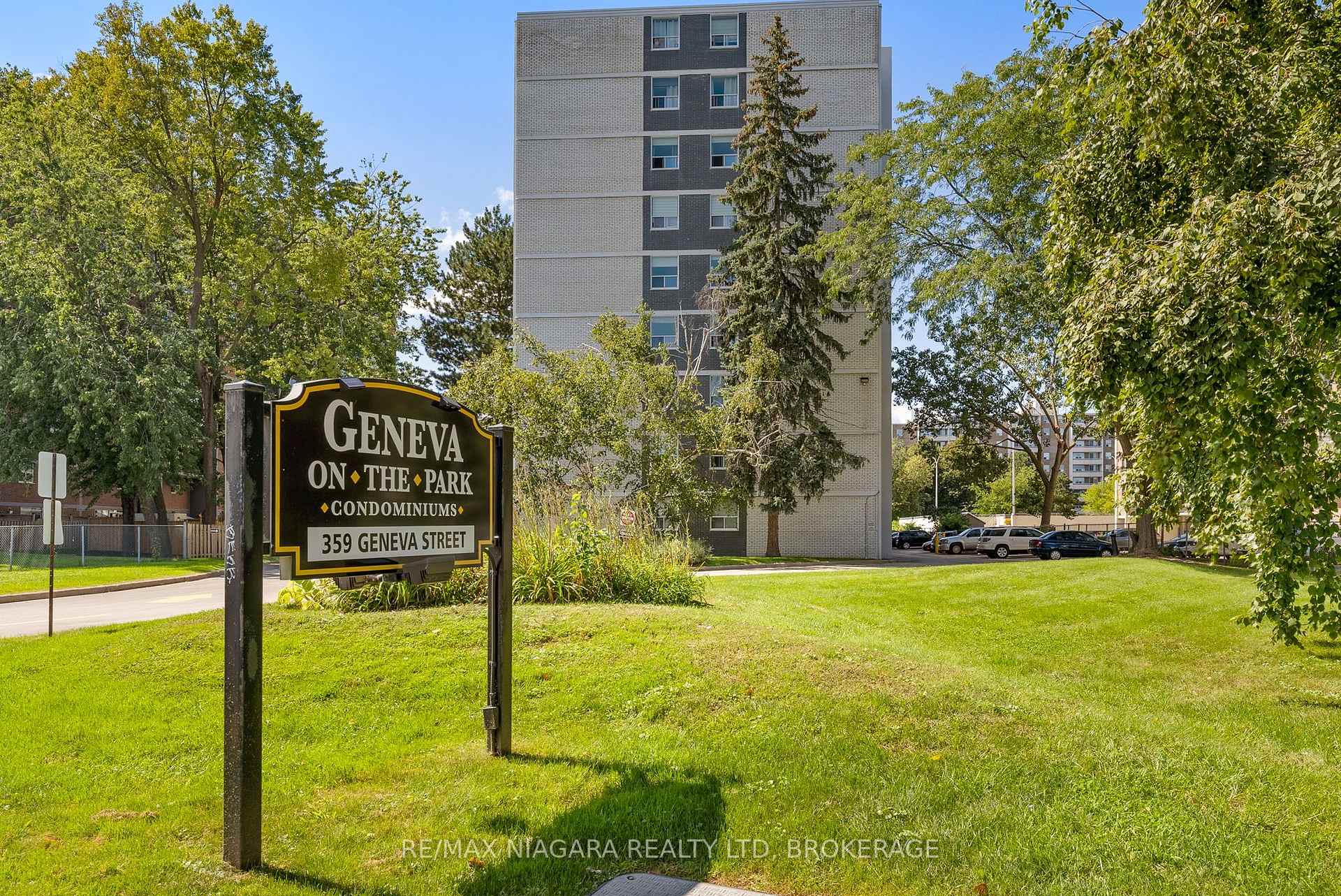 Photo of Unit 1002, 359 Geneva Street