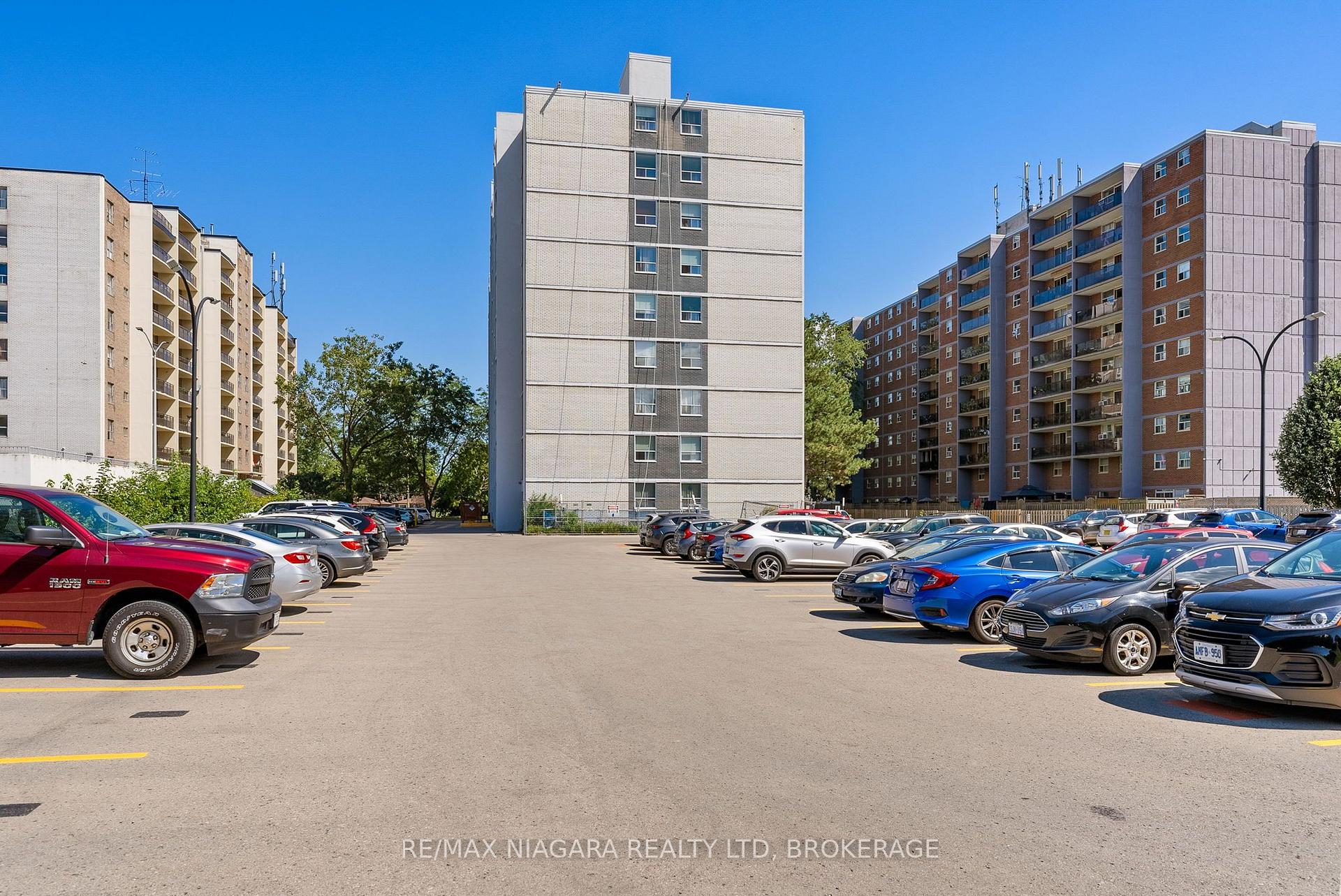 Photo 16 of Unit 1002, 359 Geneva Street, St. Catharines, Fairview — HOMEH