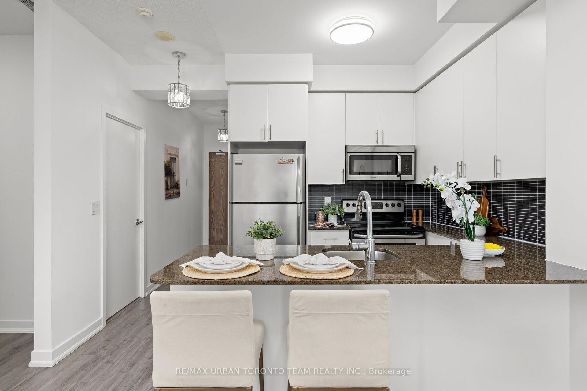 Photo 6 of Unit 514, 260 Sackville Street, Toronto, Regent Park — HOMEH
