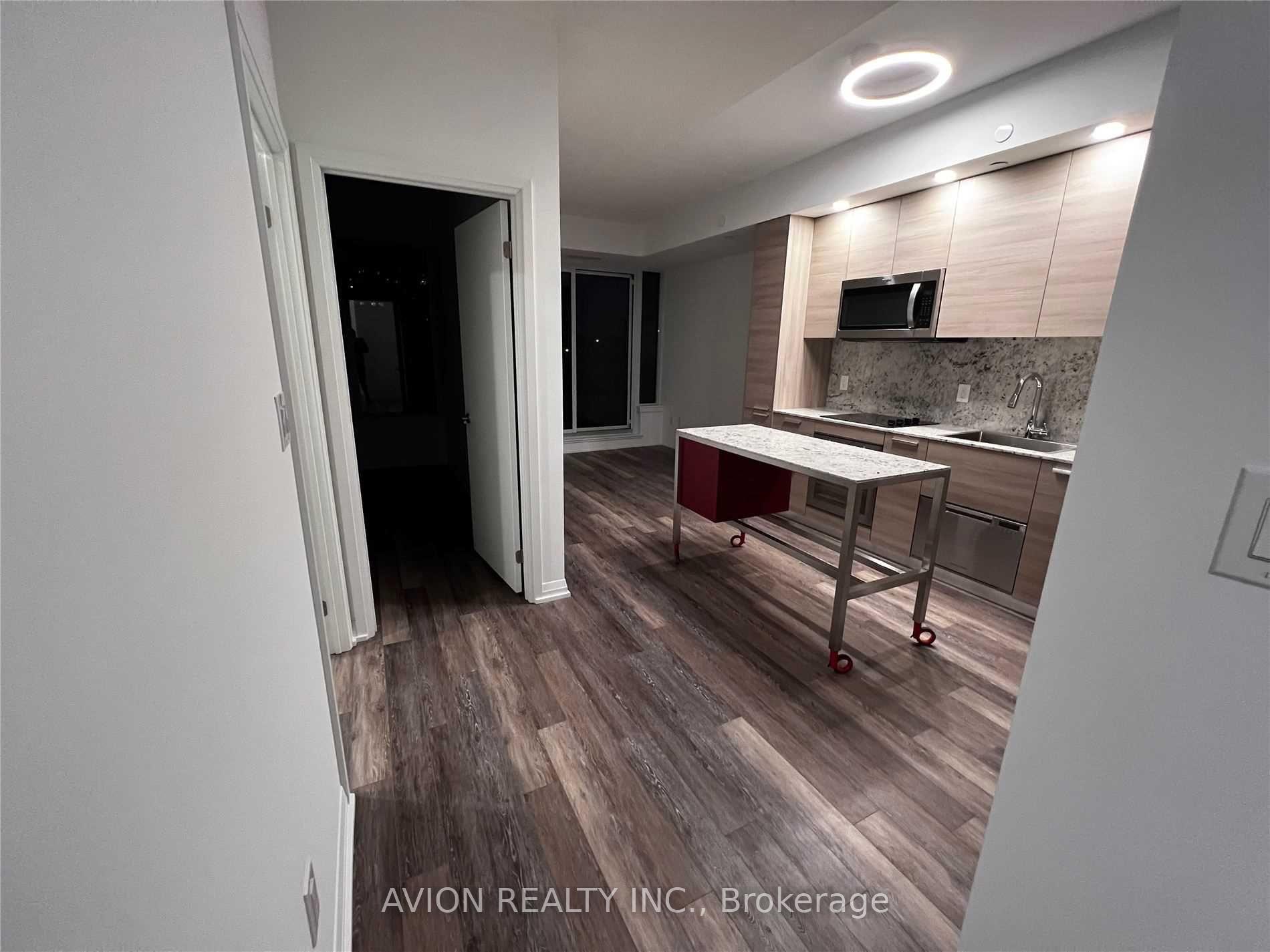 Photo of Unit 517, 75 Canterbury Place