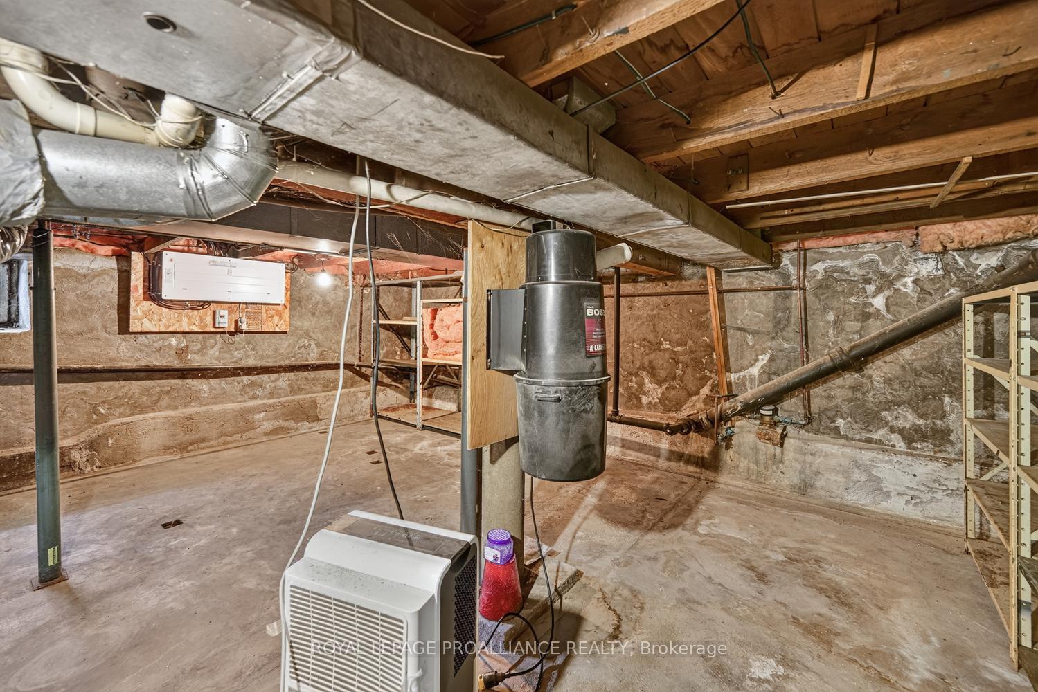 Photo 30 of 529 Dibble Street W, Prescott, Prescott — HOMEH