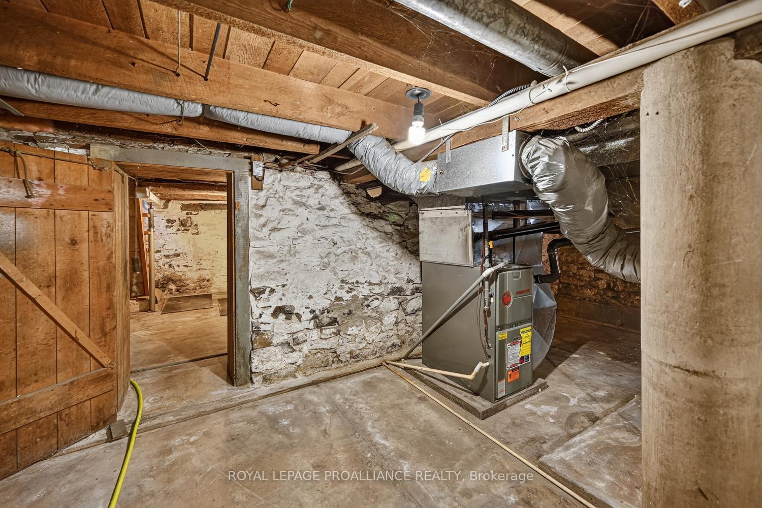 Photo 31 of 529 Dibble Street W, Prescott, Prescott — HOMEH