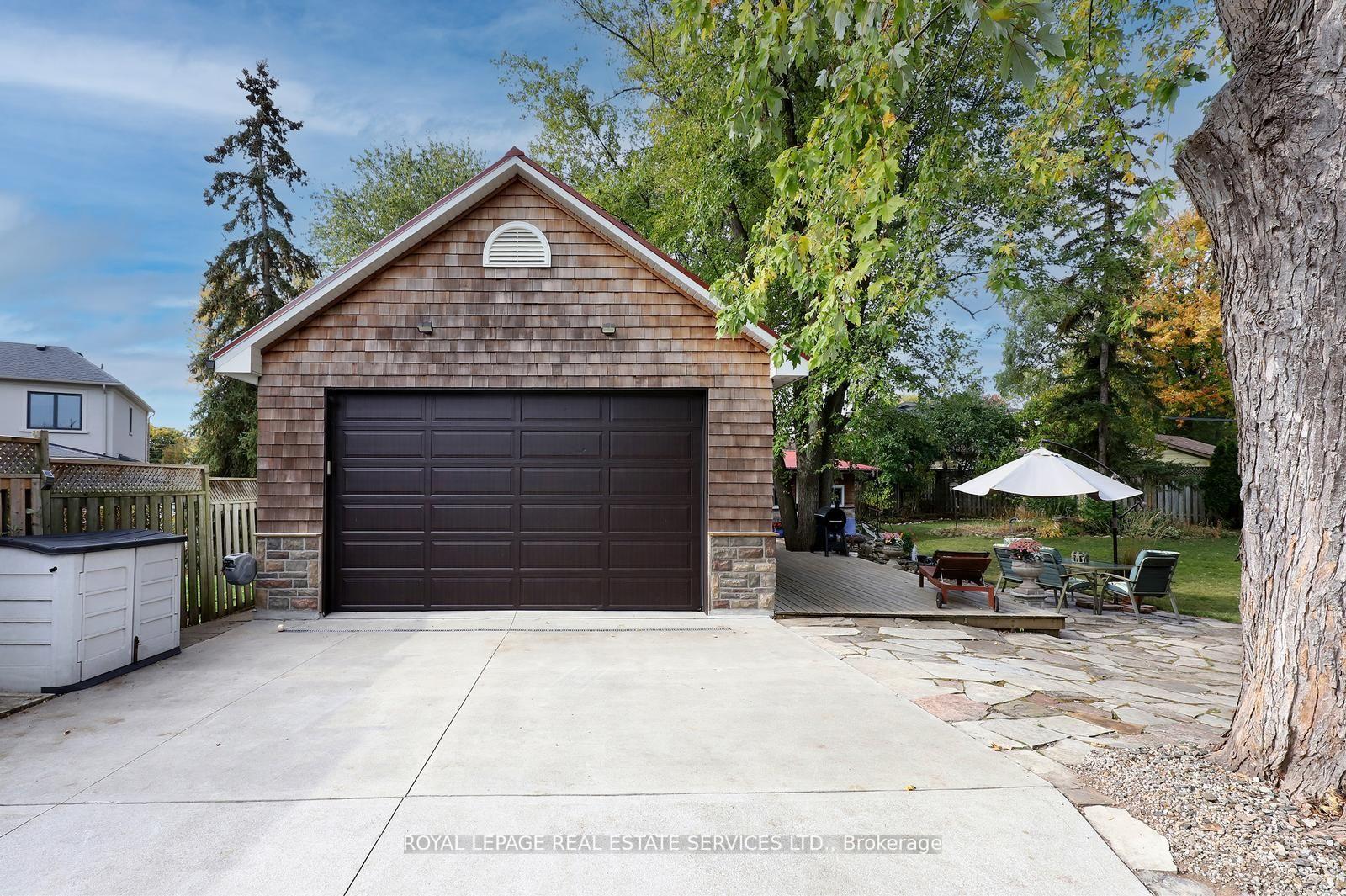 Photo 34 of 167 Oliver Place, Oakville, College Park — HOMEH