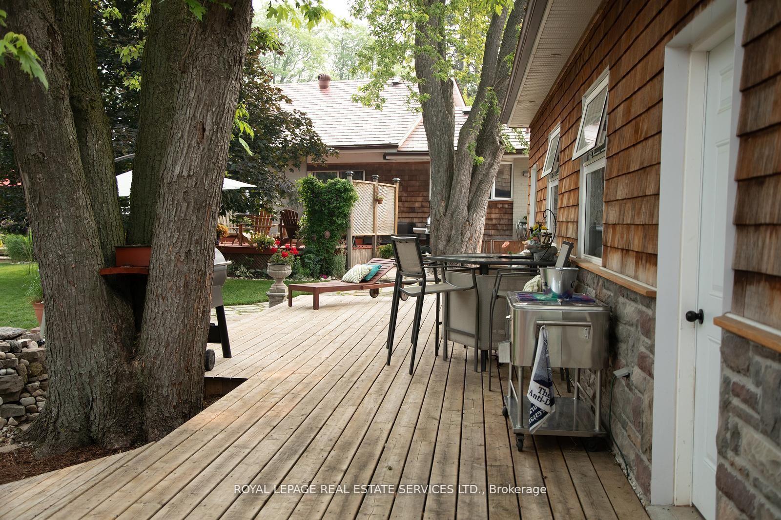 Photo 36 of 167 Oliver Place, Oakville, College Park — HOMEH