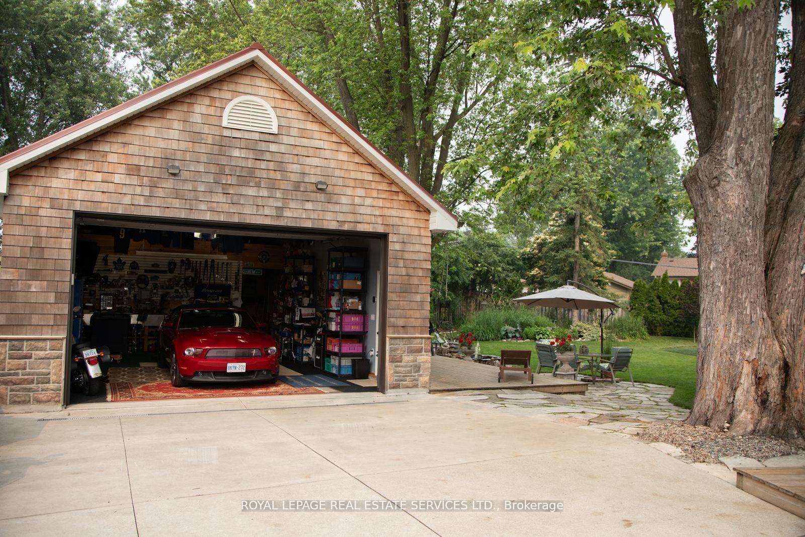 Photo 45 of 167 Oliver Place, Oakville, College Park — HOMEH