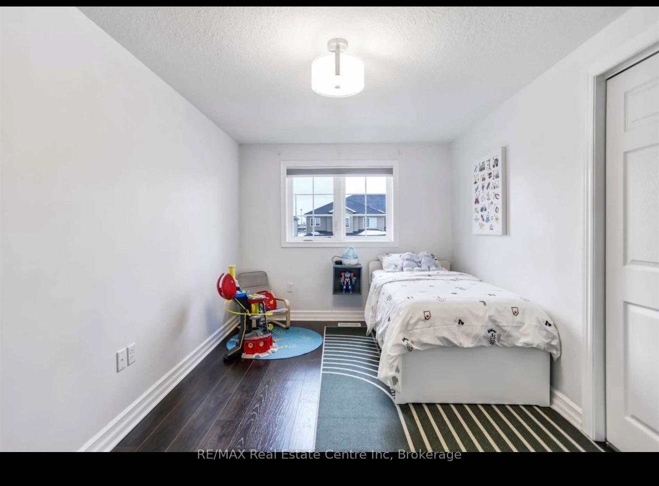 Photo 16 of 88 Mussen Street, Guelph, Victoria North — HOMEH