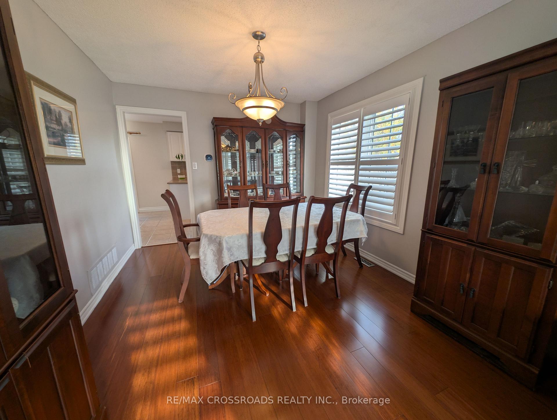 Photo 11 of 94 Violet Street, Barrie, Holly — HOMEH