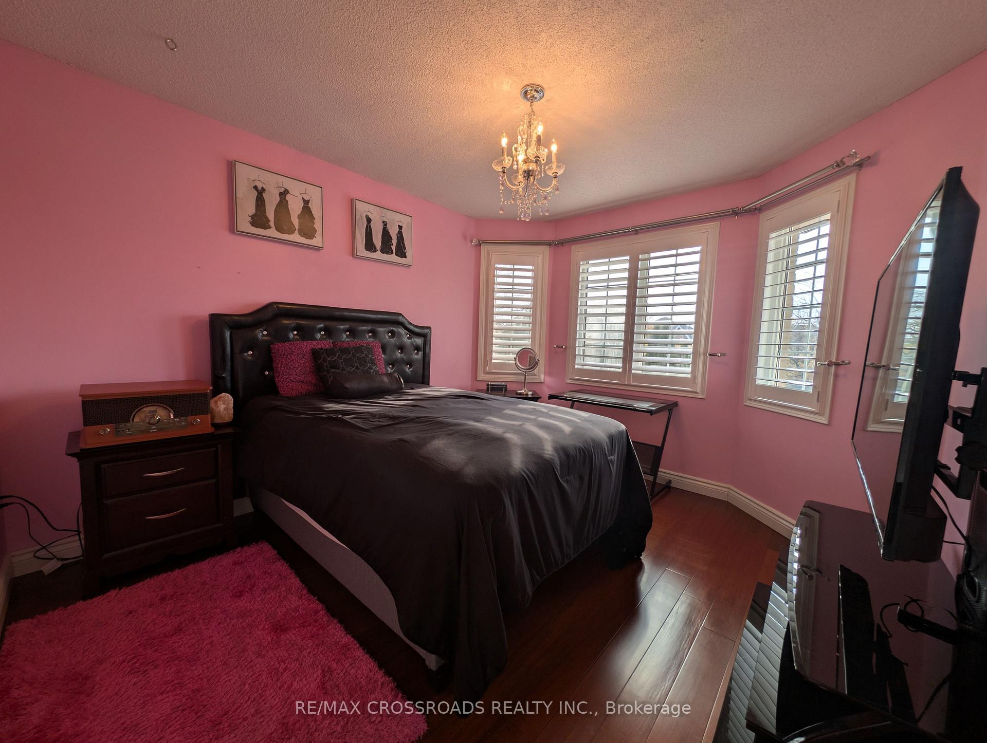 Photo 28 of 94 Violet Street, Barrie, Holly — HOMEH