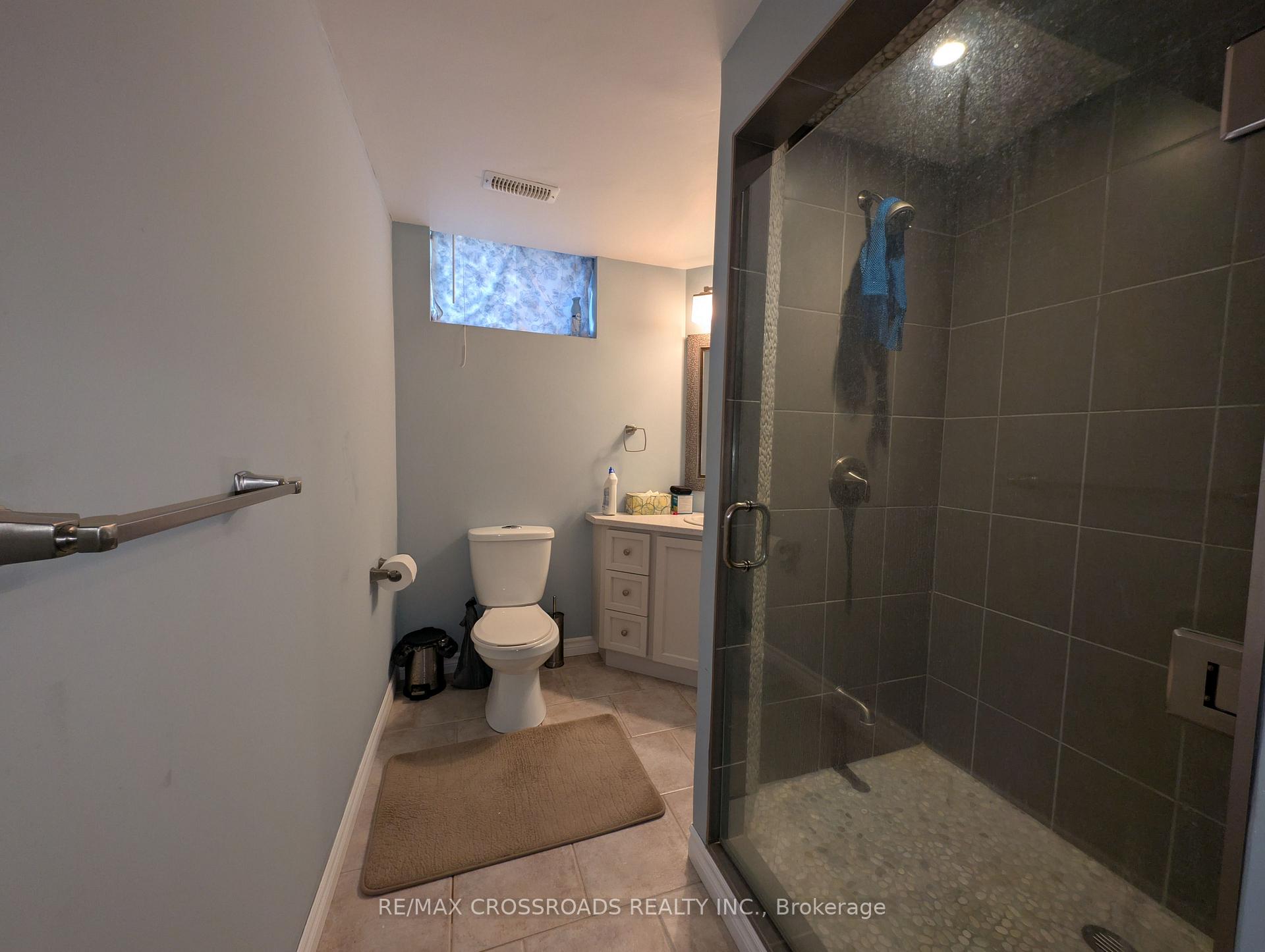 Photo 29 of 94 Violet Street, Barrie, Holly — HOMEH
