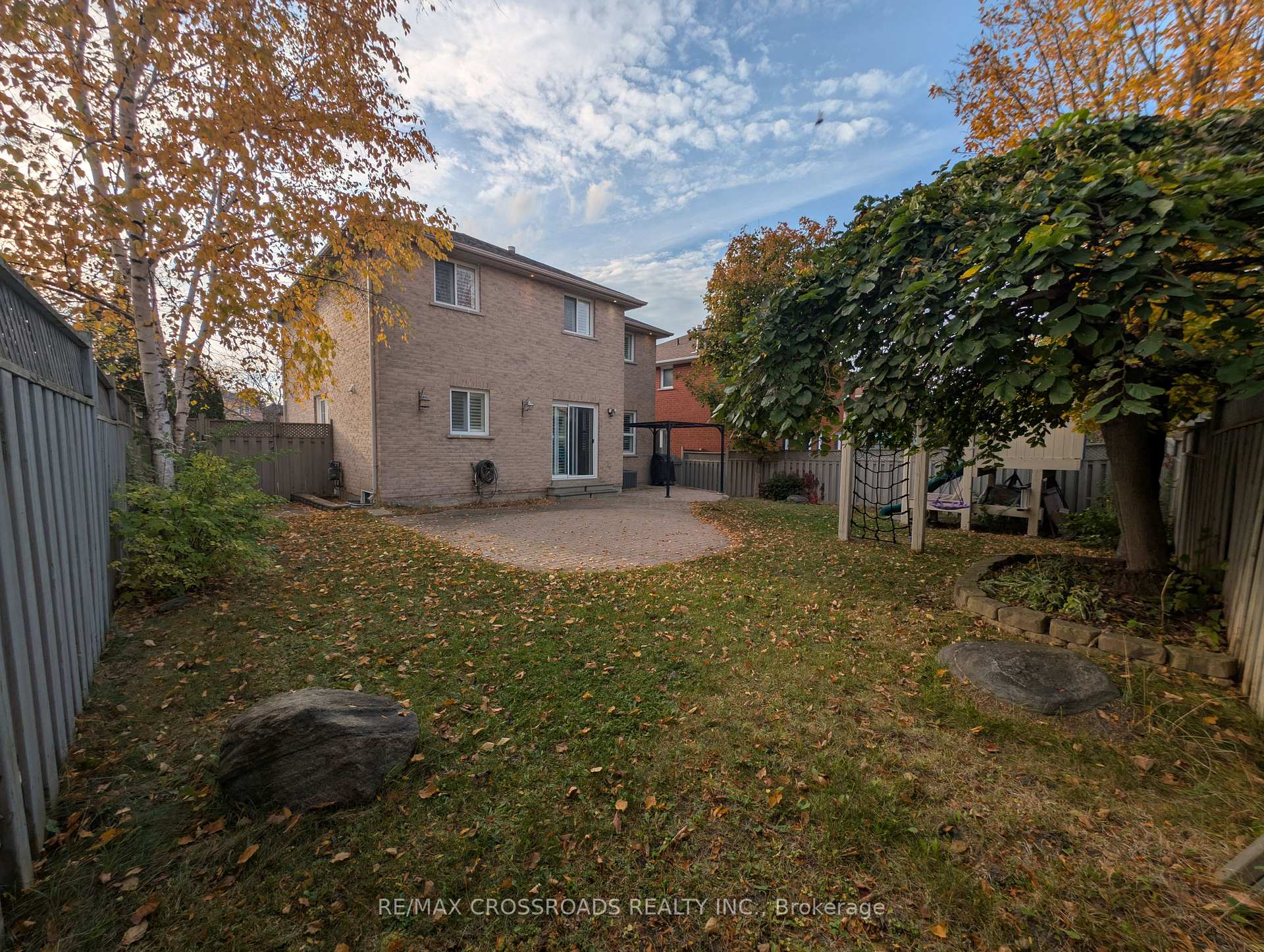 Photo 35 of 94 Violet Street, Barrie, Holly — HOMEH