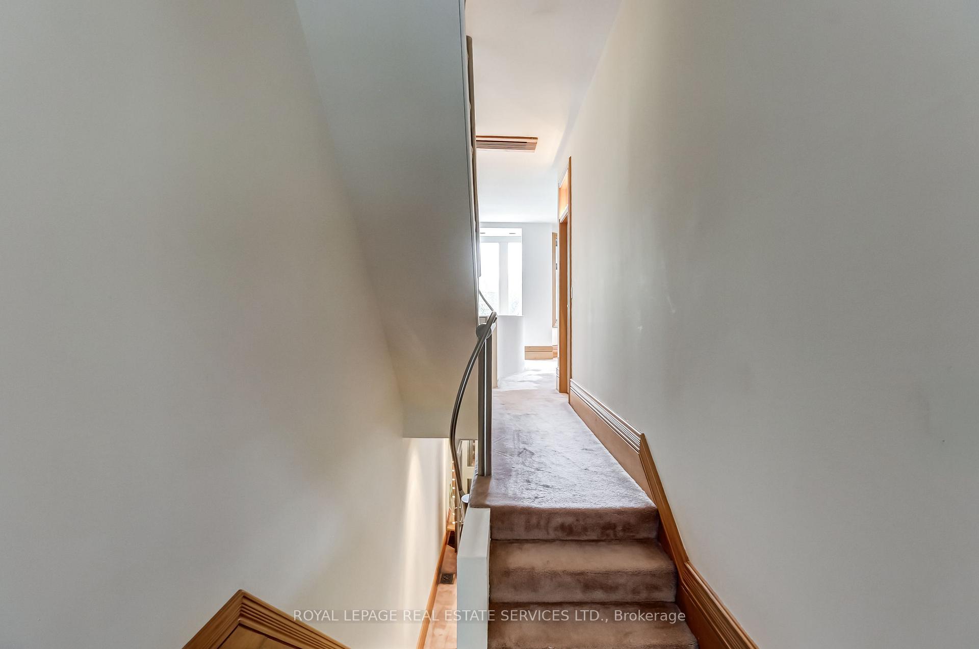 Photo 11 of 358 Sackville Street, Toronto, Cabbagetown-South St. James Town — HOMEH