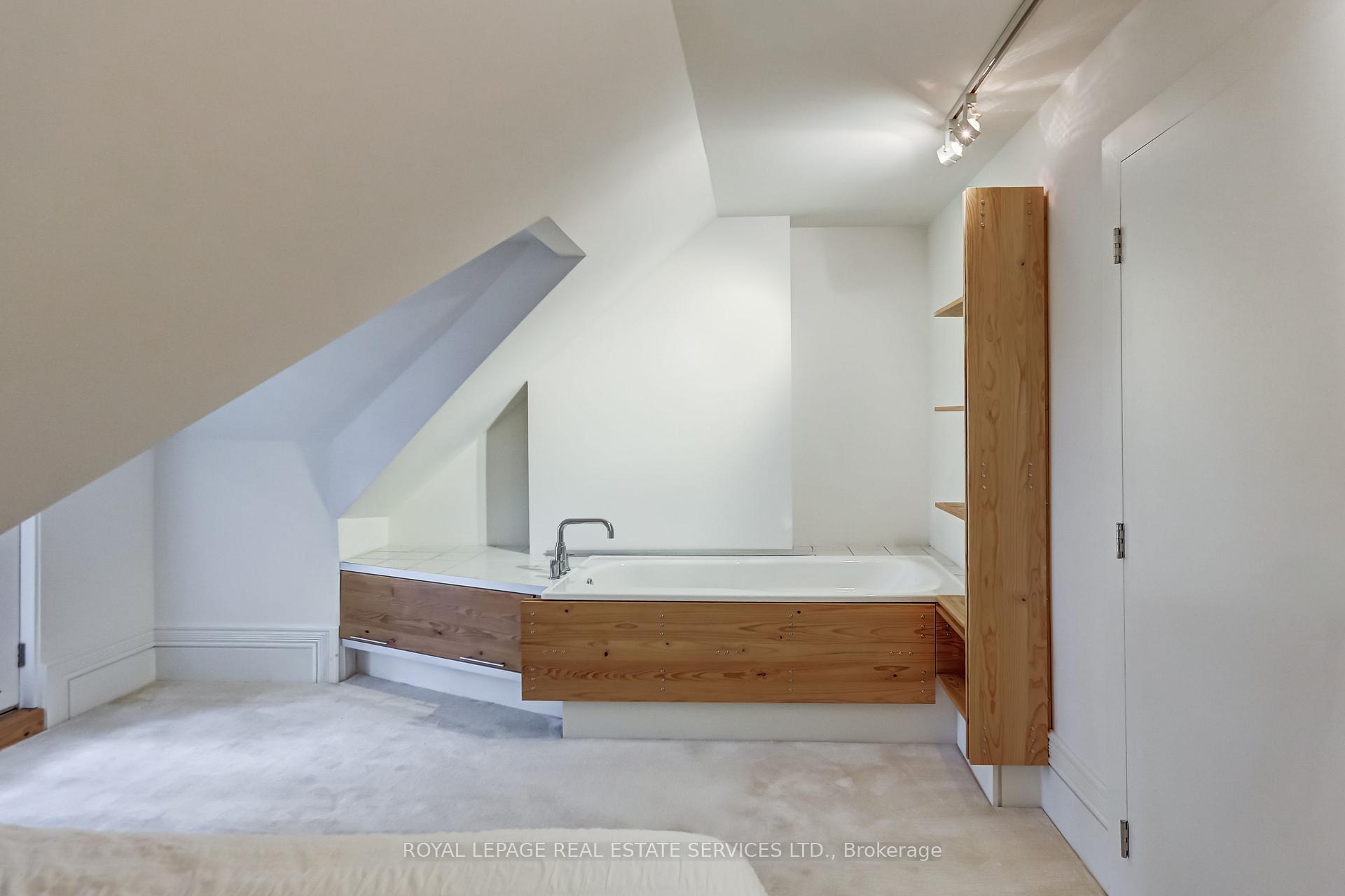 Photo 21 of 358 Sackville Street, Toronto, Cabbagetown-South St. James Town — HOMEH