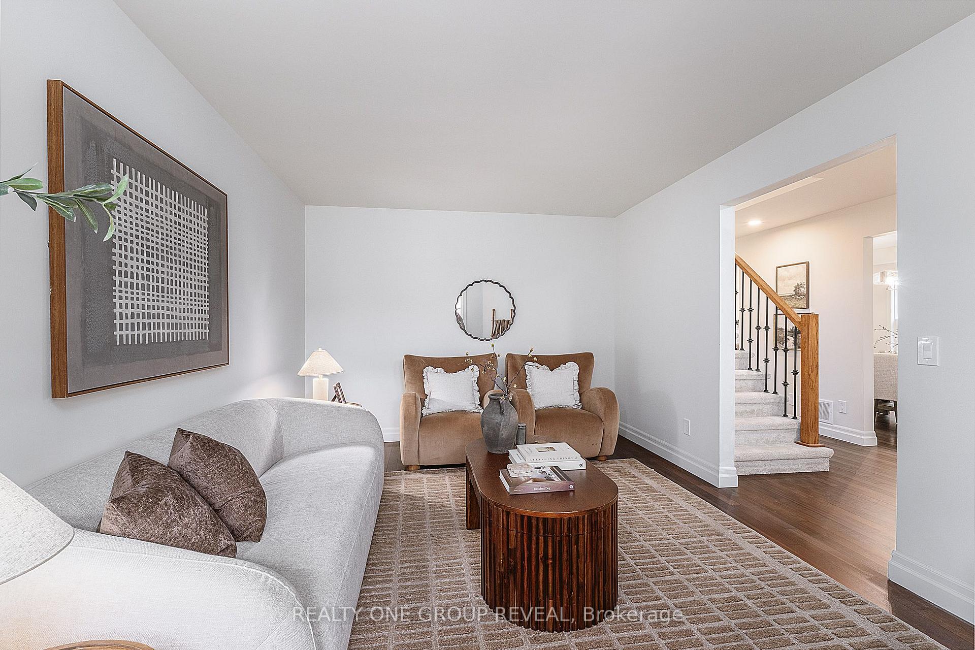 Photo 6 of 1520 Sturgeon Street, Pickering, Amberlea — HOMEH