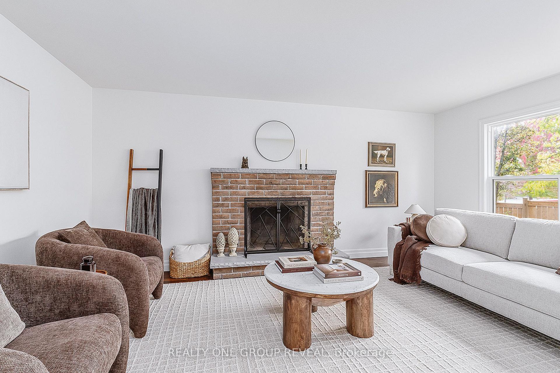 Photo 9 of 1520 Sturgeon Street, Pickering, Amberlea — HOMEH