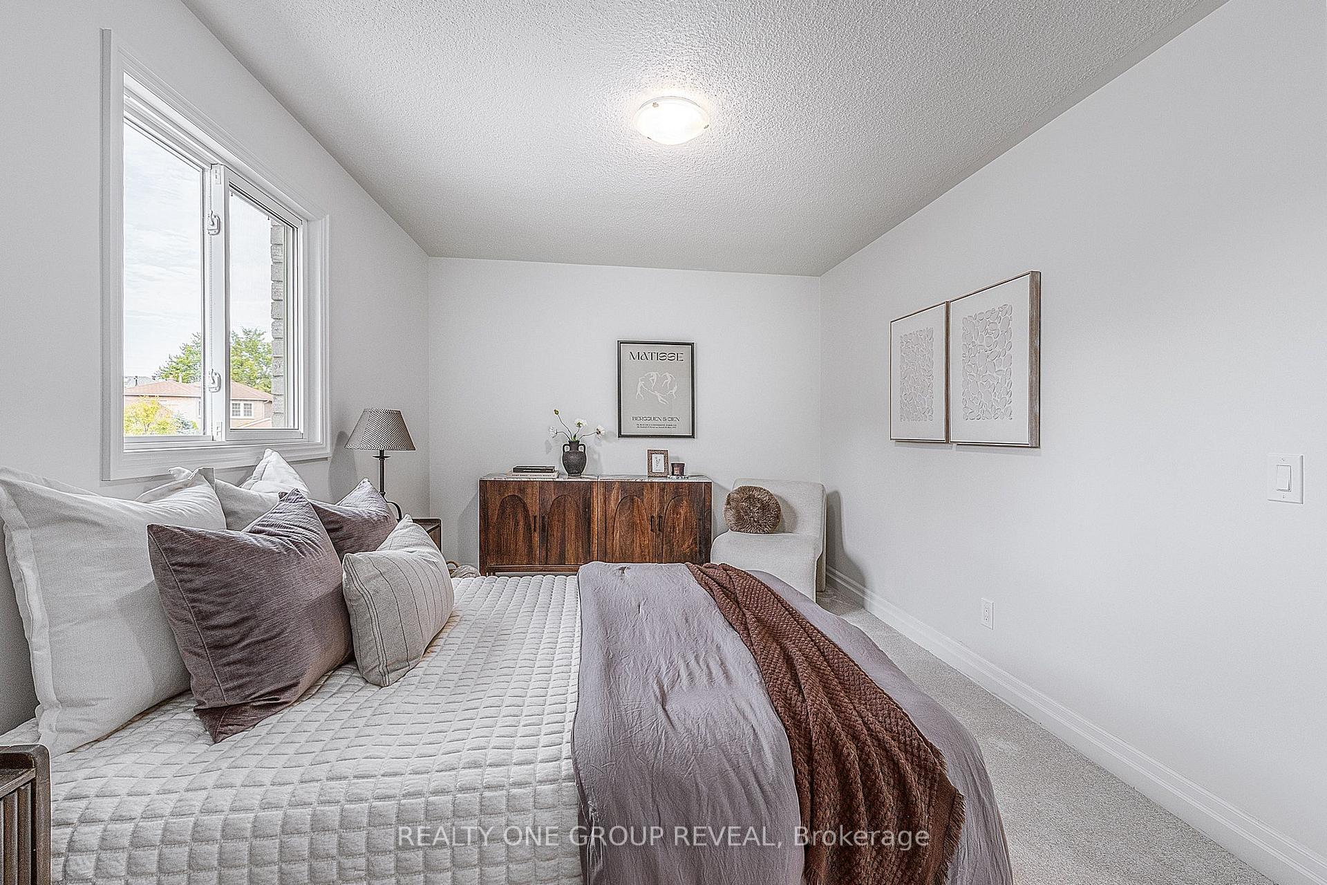 Photo 33 of 1520 Sturgeon Street, Pickering, Amberlea — HOMEH