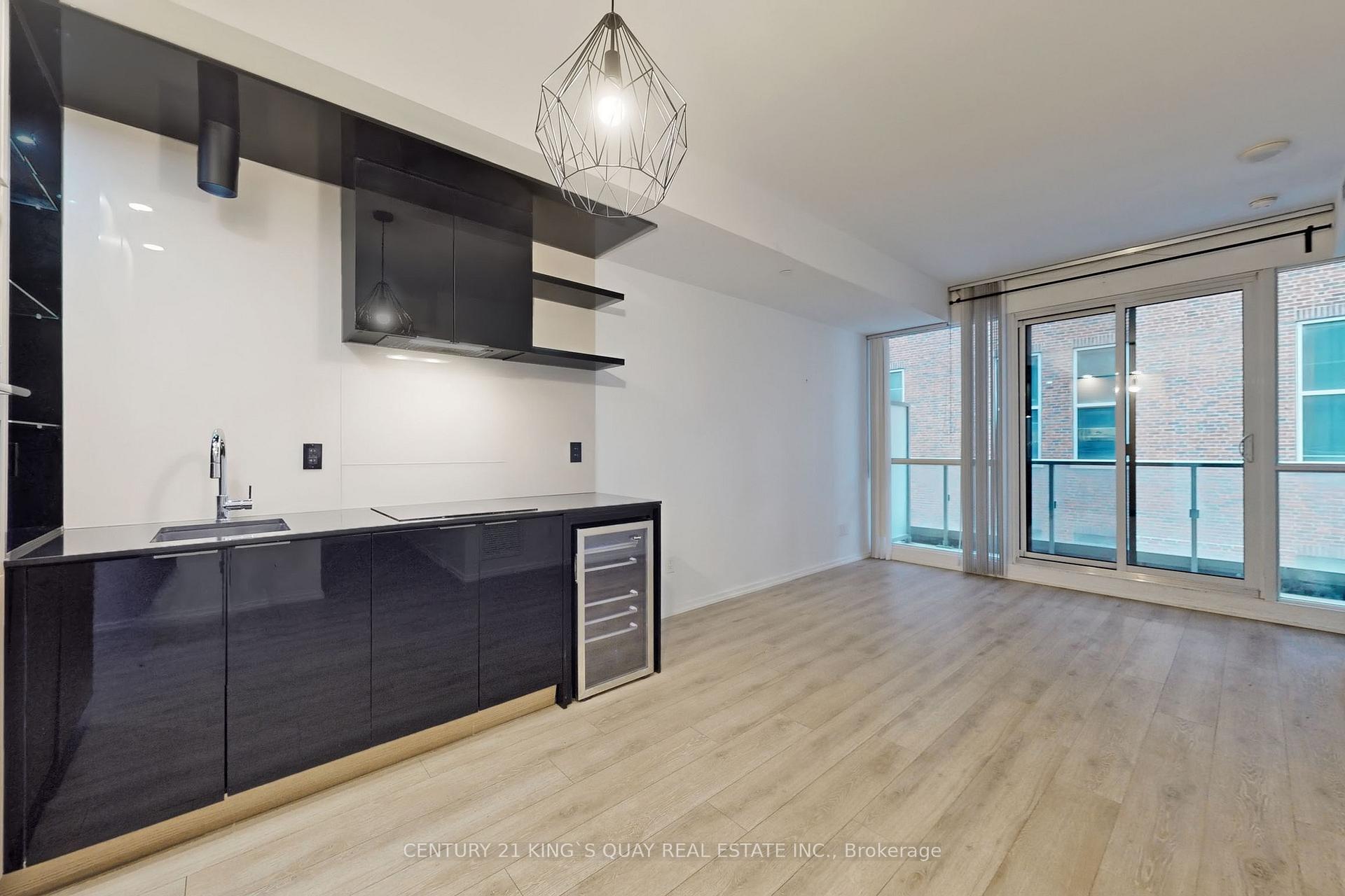 Photo 10 of Unit 1409, 70 Temperance Street, Toronto, Bay Street Corridor — HOMEH