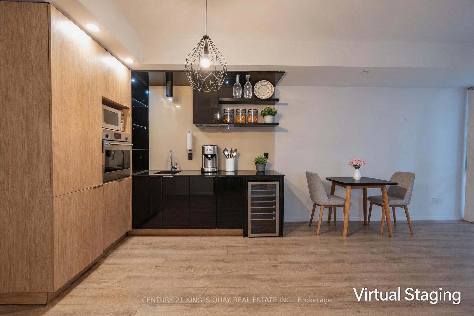 Photo 11 of Unit 1409, 70 Temperance Street, Toronto, Bay Street Corridor — HOMEH