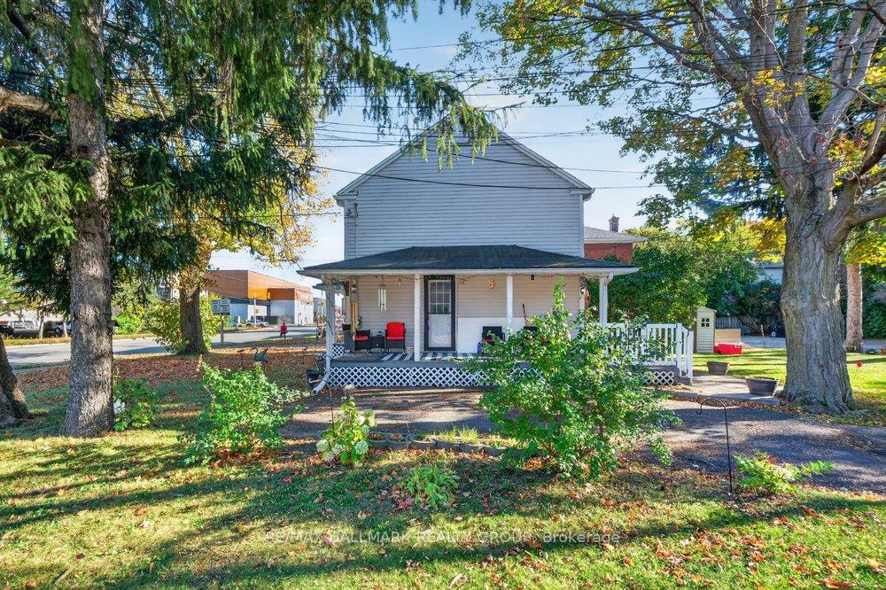 Photo 3 of 290 Woodroffe Avenue E, Ottawa, Carlingwood — HOMEH