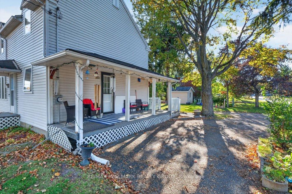 Photo 12 of 290 Woodroffe Avenue E, Ottawa, Carlingwood — HOMEH
