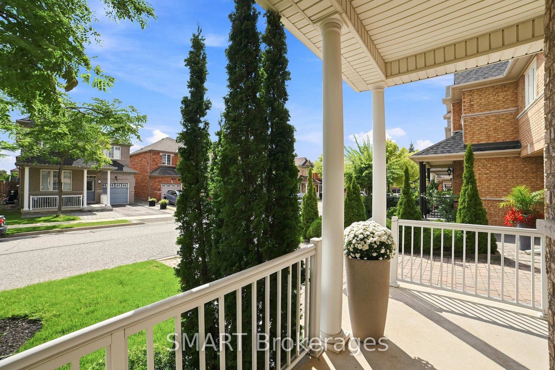Photo 2 of 96 Capera Drive, Vaughan, Vellore Village — HOMEH
