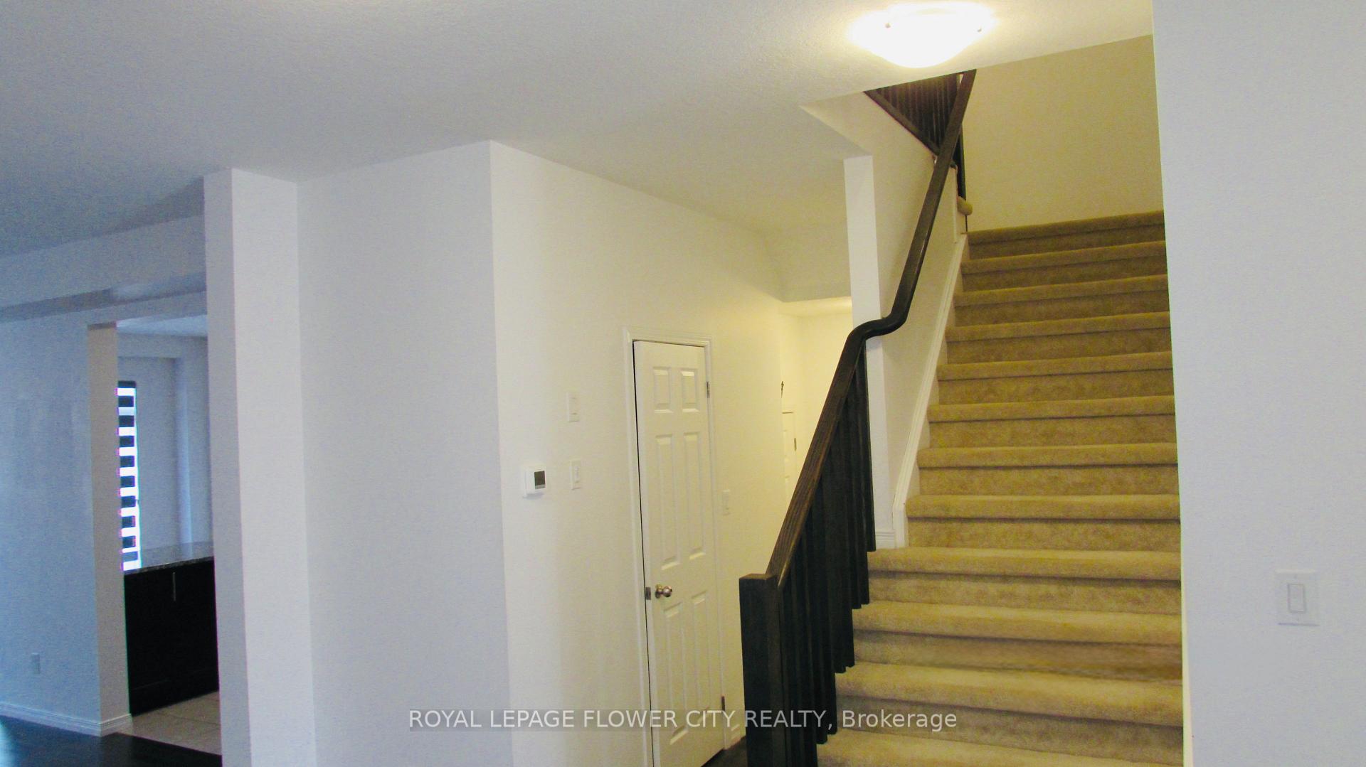 Photo 3 of 281 Freure Drive, Cambridge, Blair Road — HOMEH
