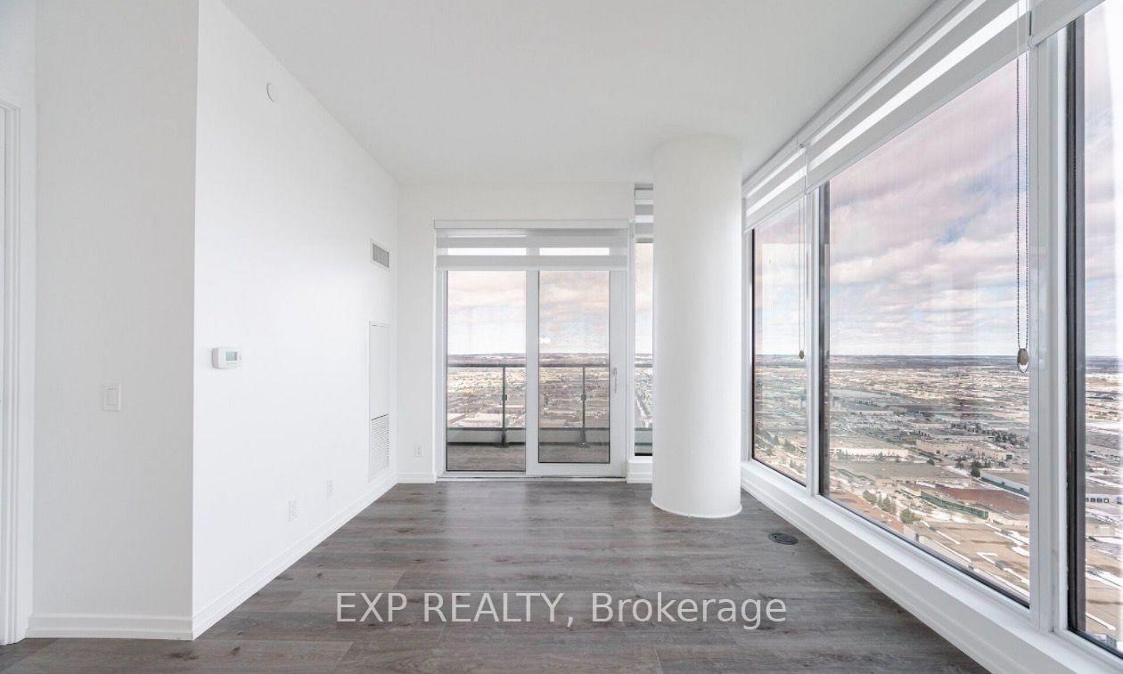 Photo 11 of Unit 4909, 7890 Jane Street, Vaughan, Vaughan Corporate Centre — HOMEH