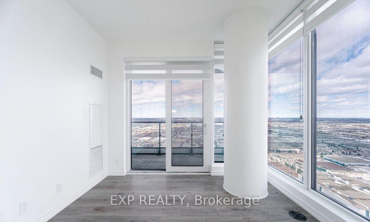 Photo 12 of Unit 4909, 7890 Jane Street, Vaughan, Vaughan Corporate Centre — HOMEH