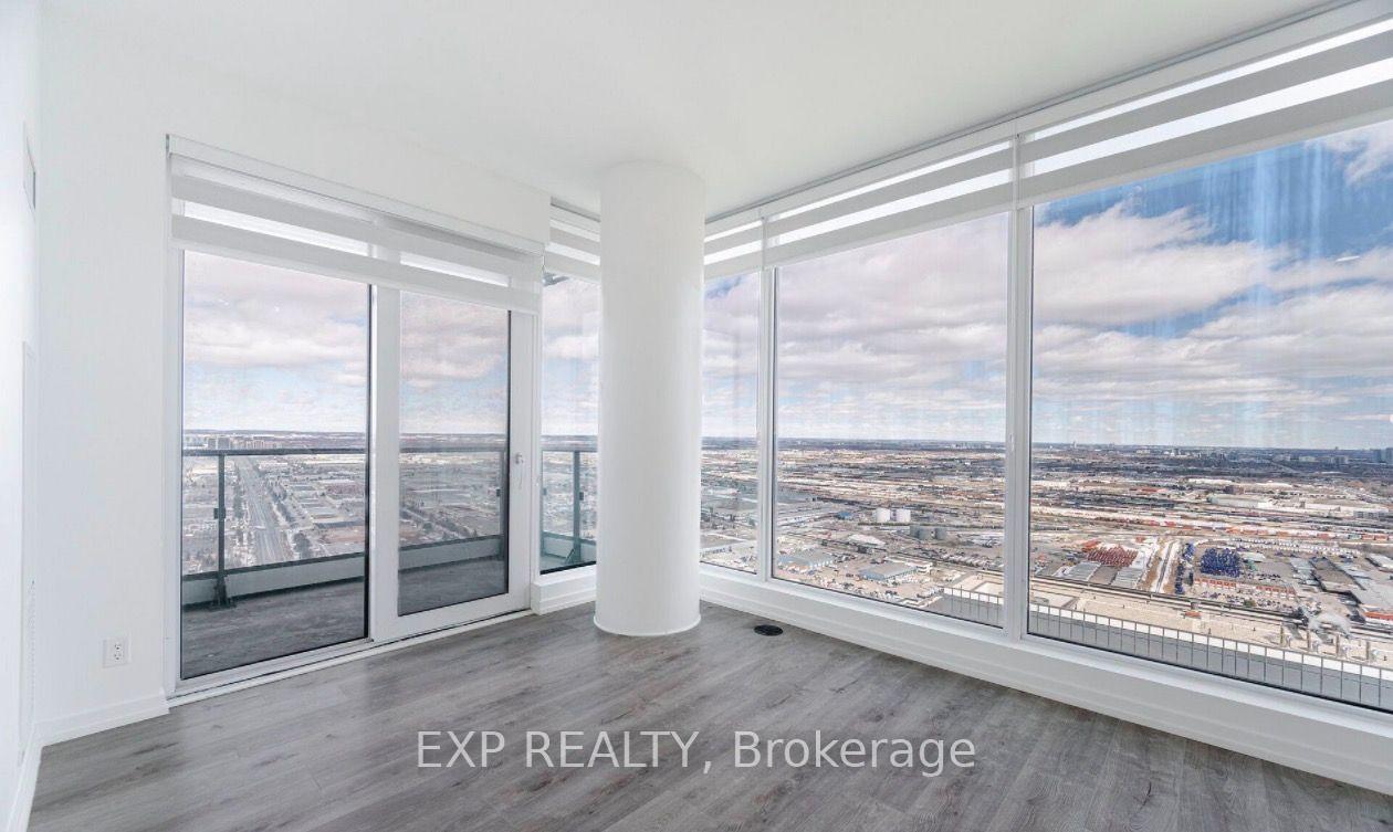 Photo 13 of Unit 4909, 7890 Jane Street, Vaughan, Vaughan Corporate Centre — HOMEH