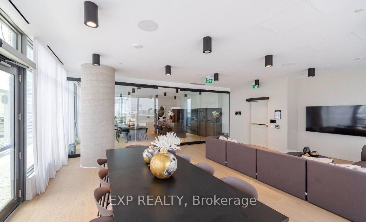 Photo 40 of Unit 4909, 7890 Jane Street, Vaughan, Vaughan Corporate Centre — HOMEH