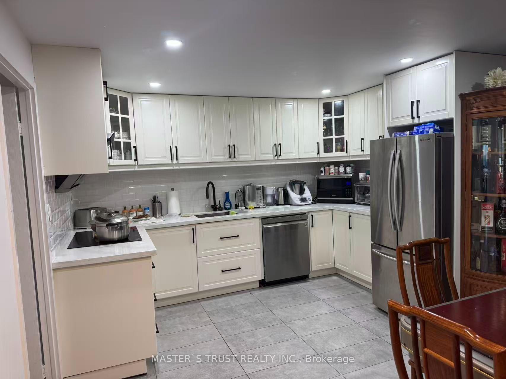 Photo 6 of Unit 1209, 55 Bamburgh Circle, Scarborough, Steeles — HOMEH