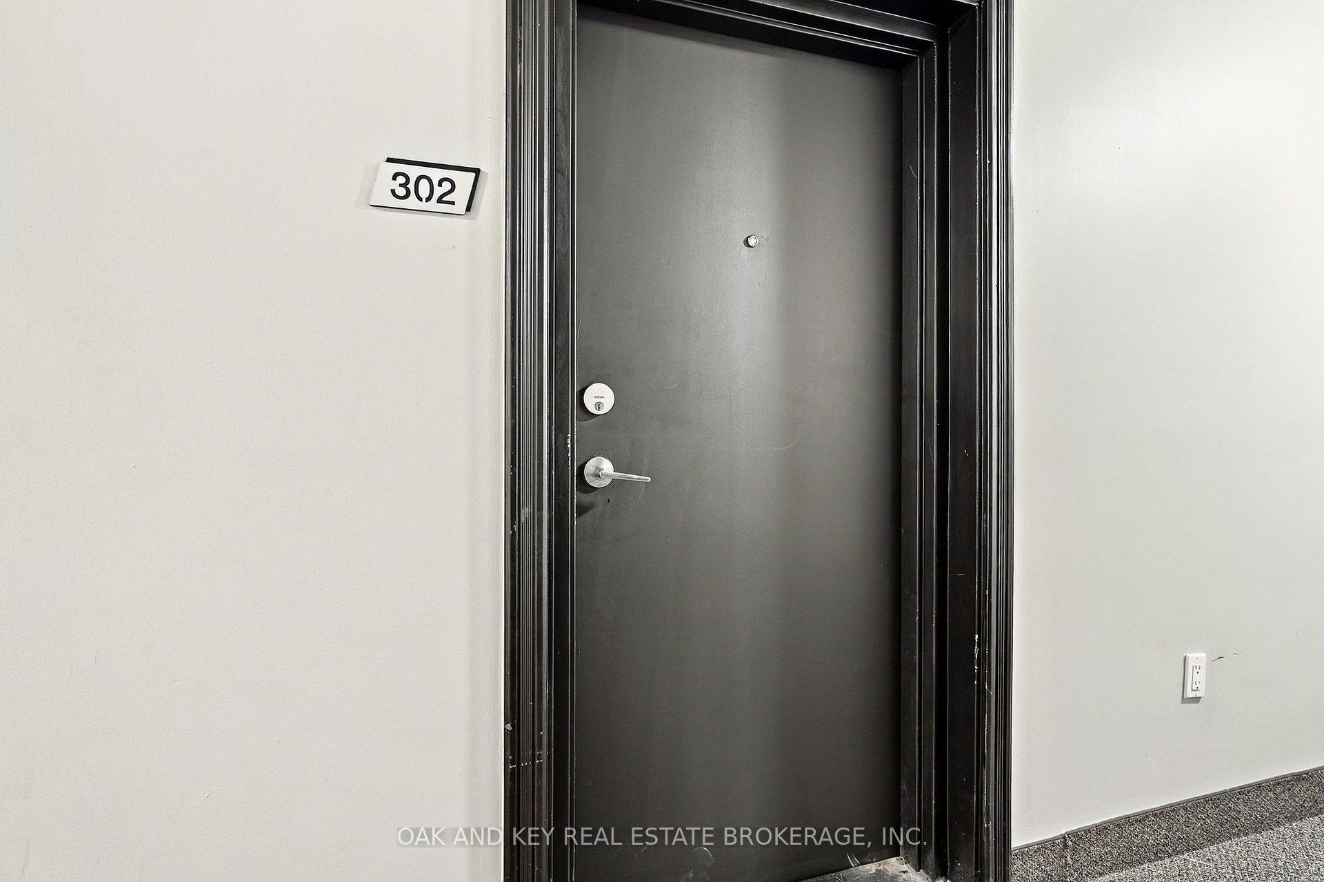 Photo 8 of Unit 302, 931 Wonderland Road S, London, South M — HOMEH