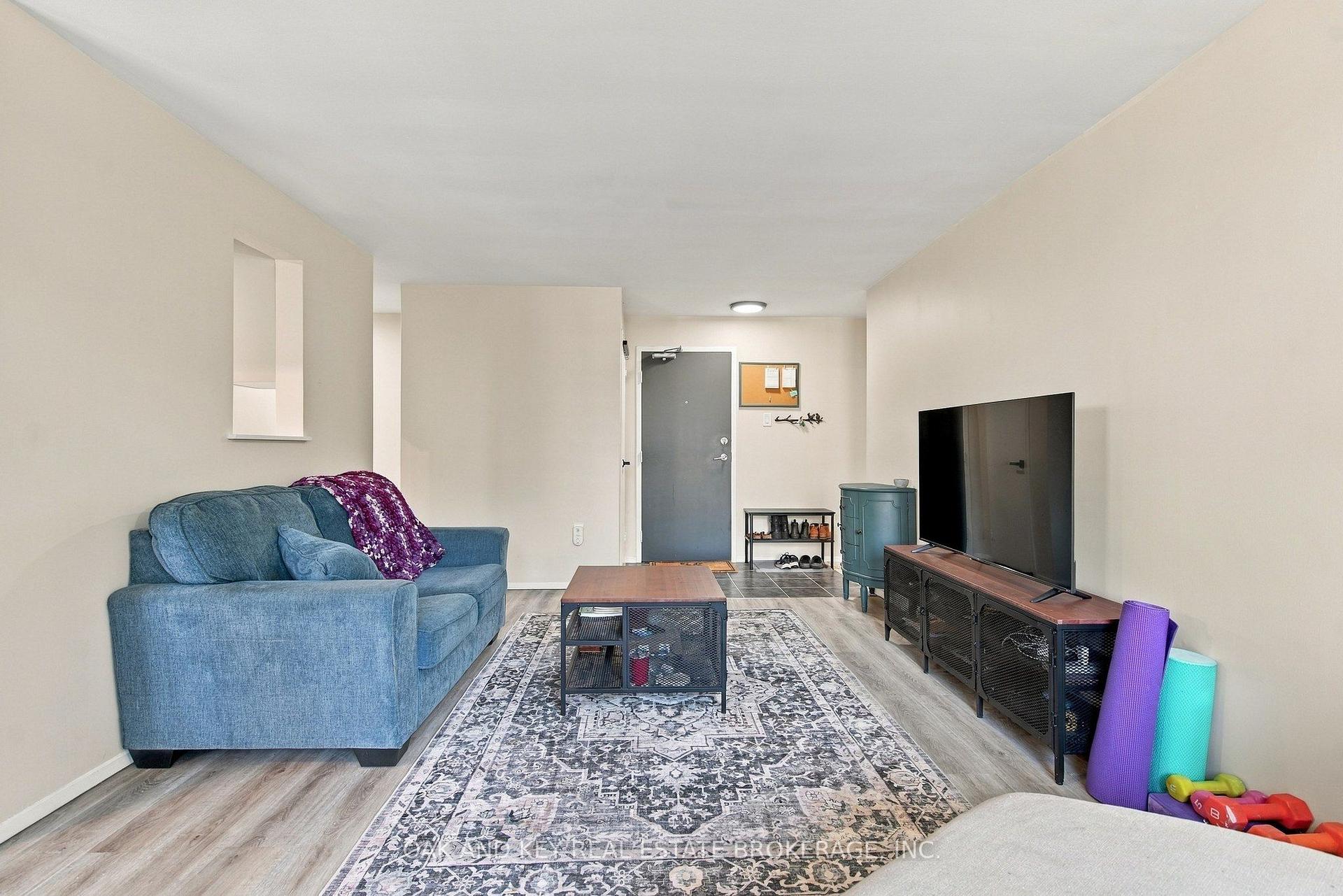 Photo 14 of Unit 302, 931 Wonderland Road S, London, South M — HOMEH