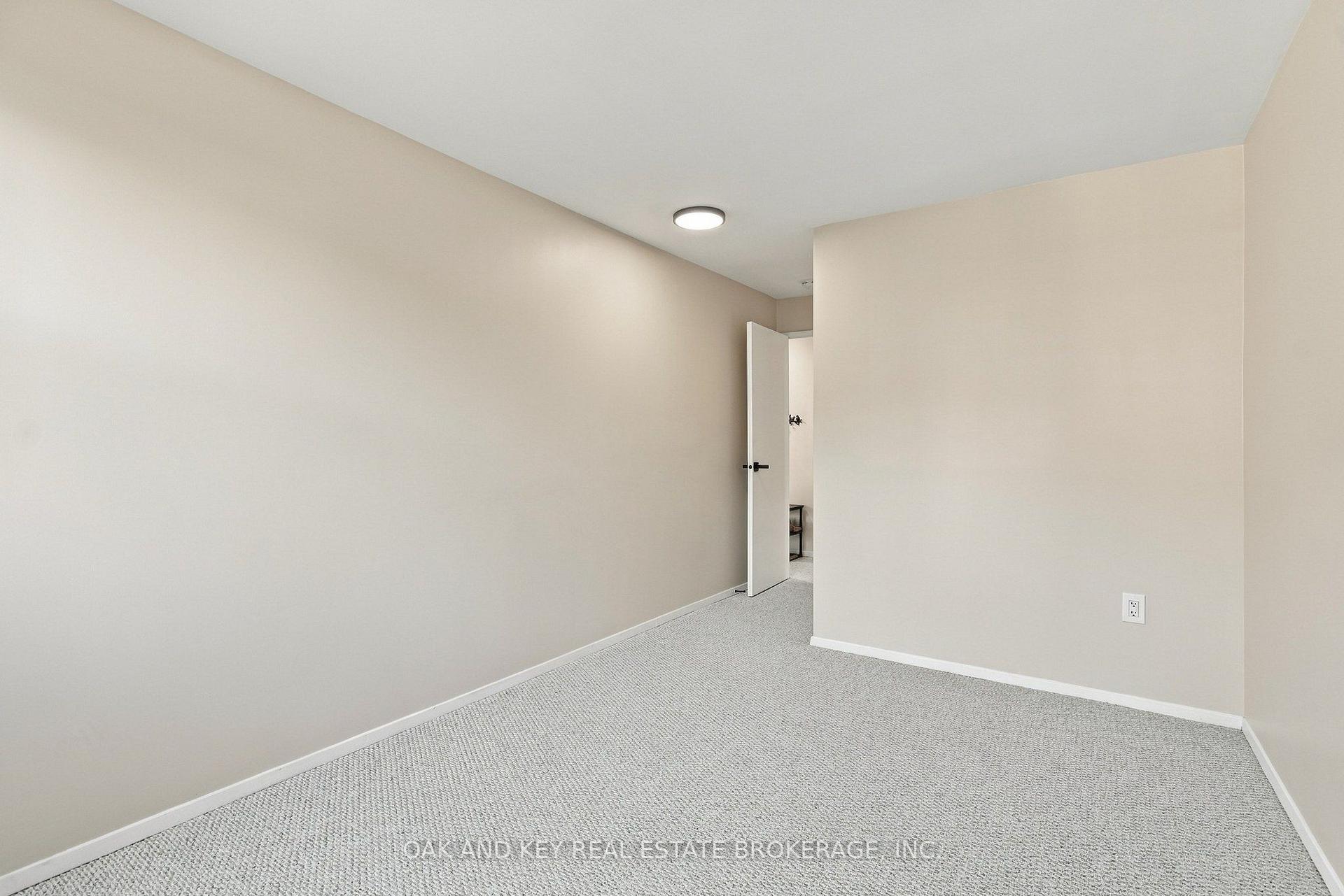 Photo 28 of Unit 302, 931 Wonderland Road S, London, South M — HOMEH