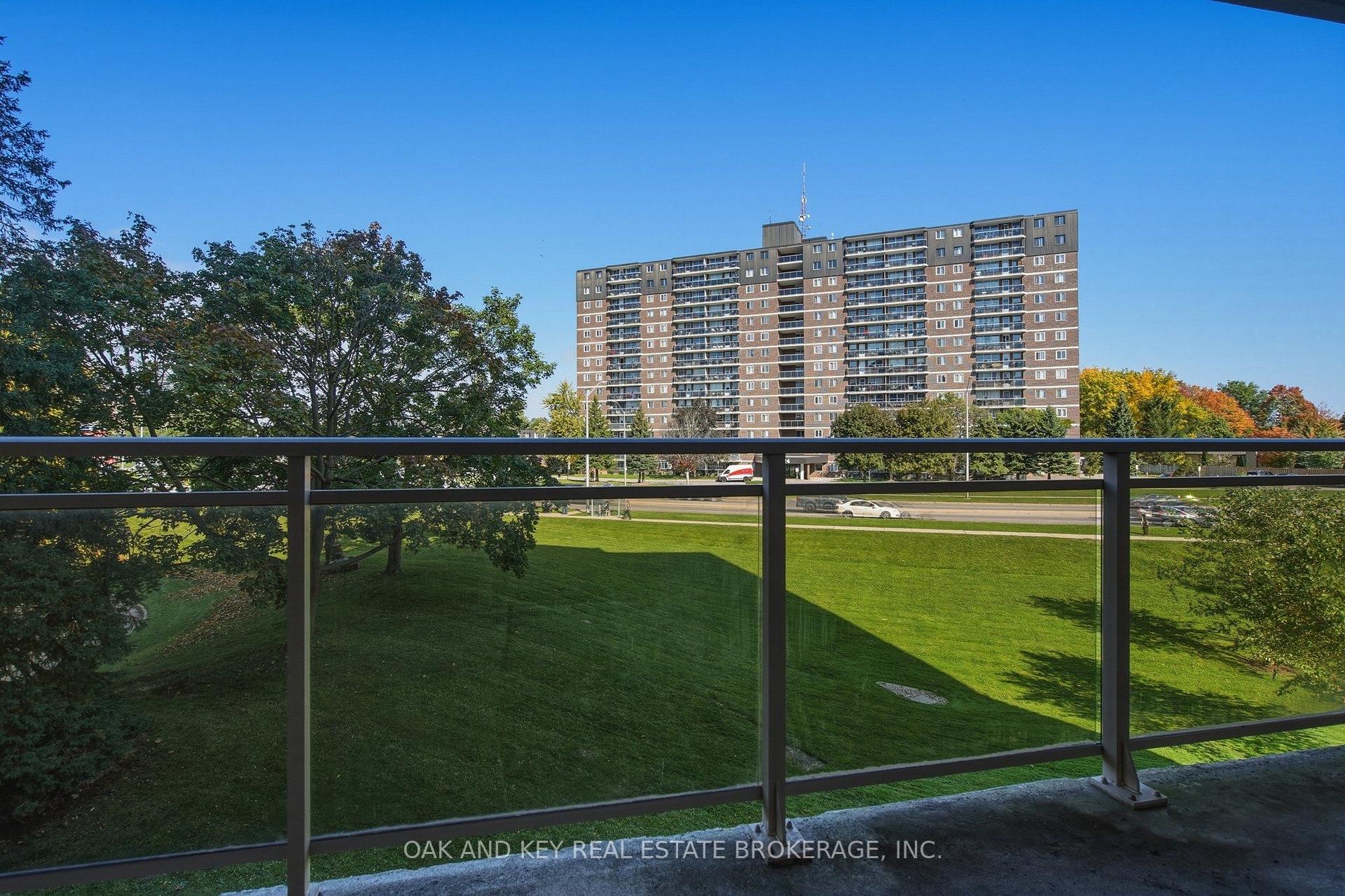Photo 32 of Unit 302, 931 Wonderland Road S, London, South M — HOMEH