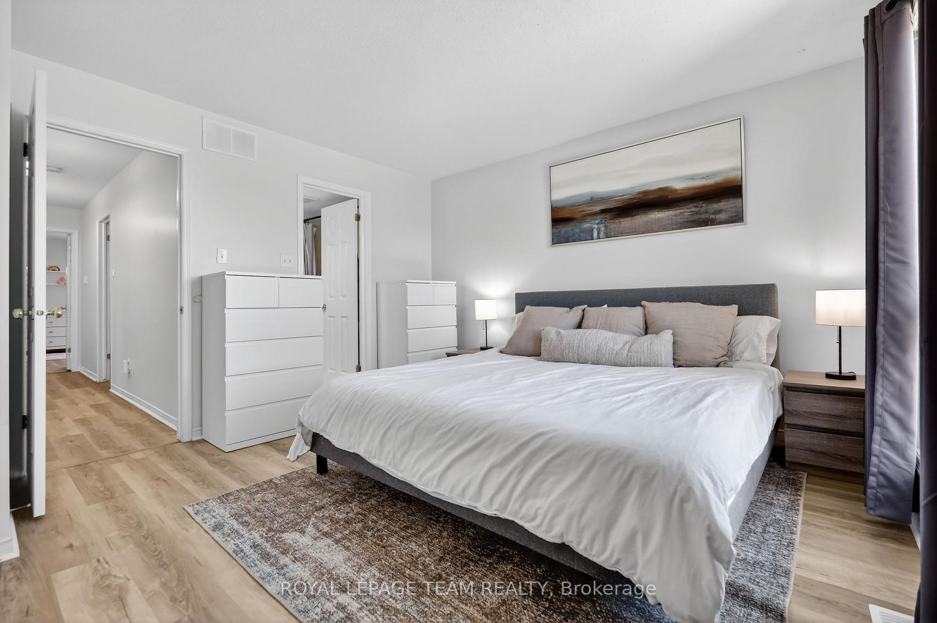 Photo 20 of Unit 13, 424 Hillsboro Private, Ottawa, Kanata - Emerald Meadows/Trailwest — HOMEH