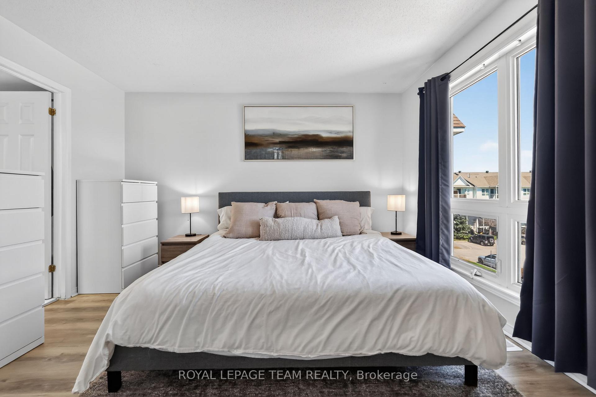 Photo 24 of Unit 13, 424 Hillsboro Private, Ottawa, Kanata - Emerald Meadows/Trailwest — HOMEH
