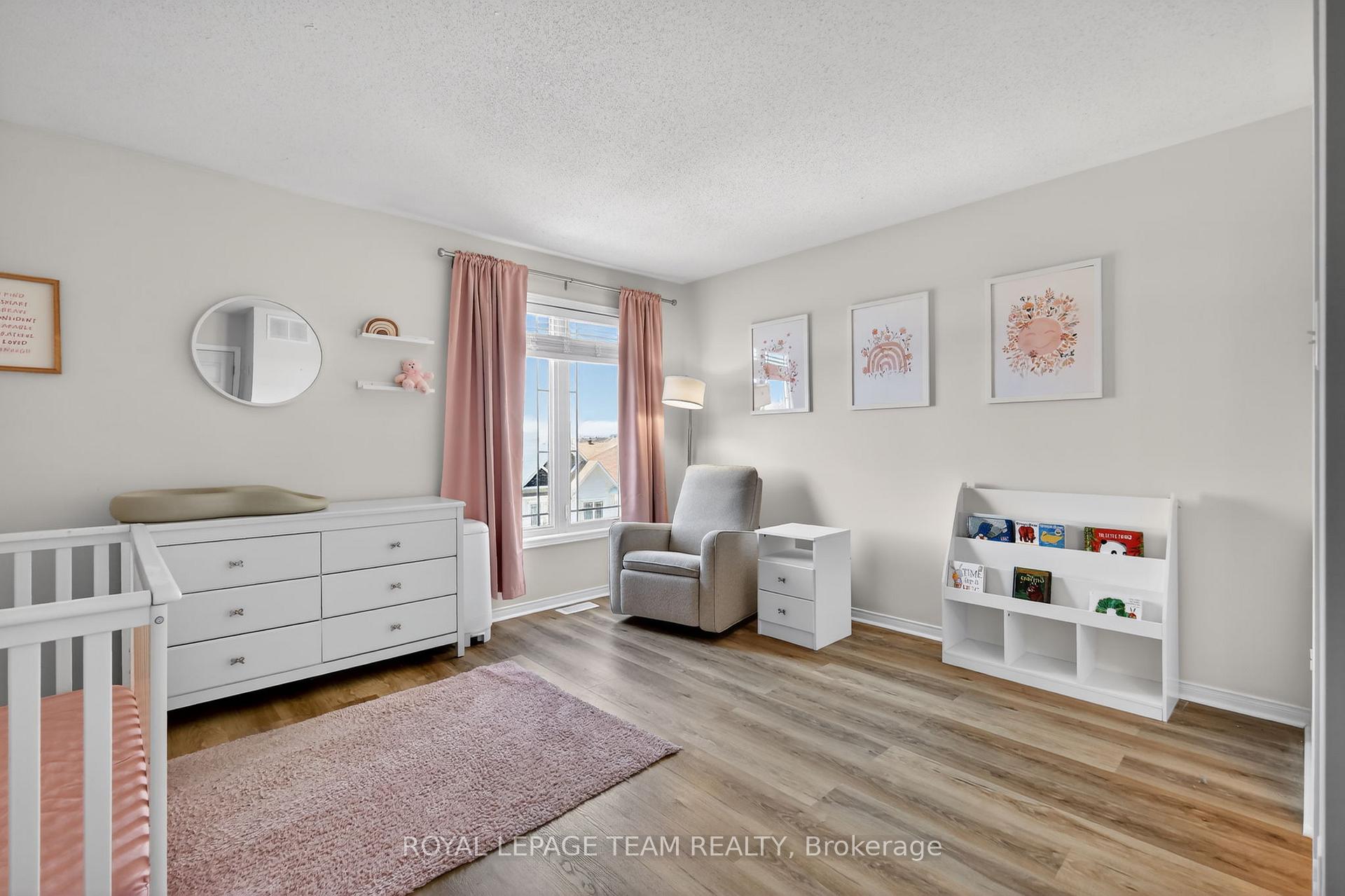 Photo 28 of Unit 13, 424 Hillsboro Private, Ottawa, Kanata - Emerald Meadows/Trailwest — HOMEH