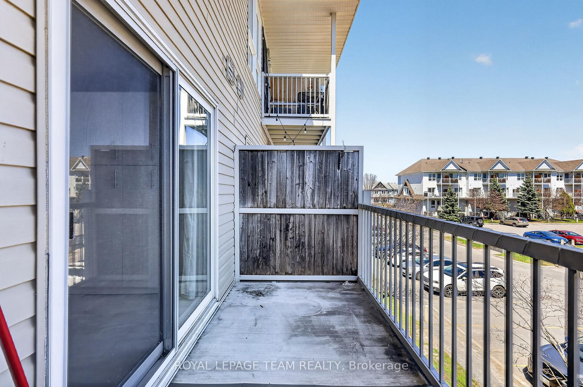 Photo 34 of Unit 13, 424 Hillsboro Private, Ottawa, Kanata - Emerald Meadows/Trailwest — HOMEH