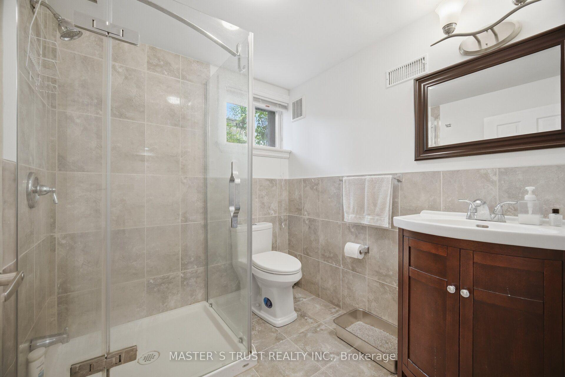 Photo 29 of 412 Sandmere Place, Oakville, West — HOMEH