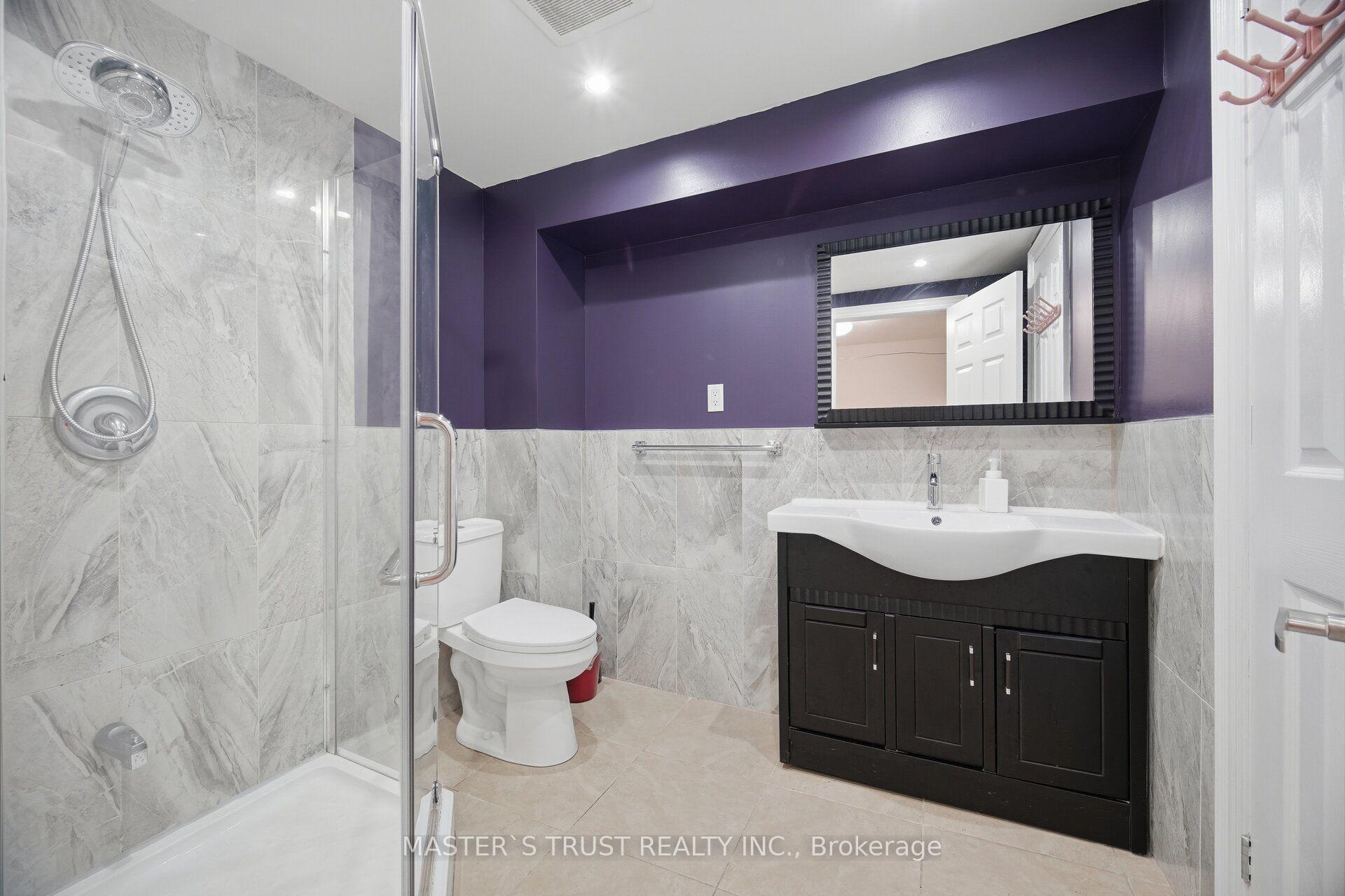 Photo 30 of 412 Sandmere Place, Oakville, West — HOMEH