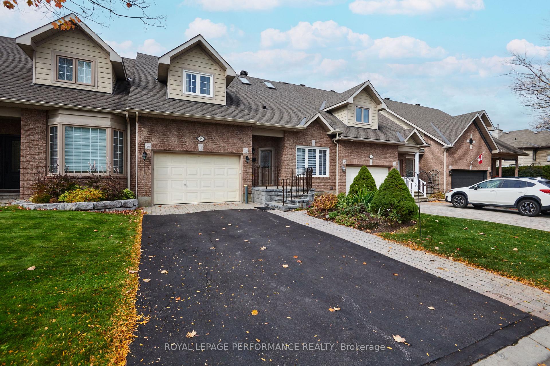 Photo 3 of 14 Windeyer Crescent, Ottawa, Kanata - Kanata Lakes/Heritage Hills — HOMEH