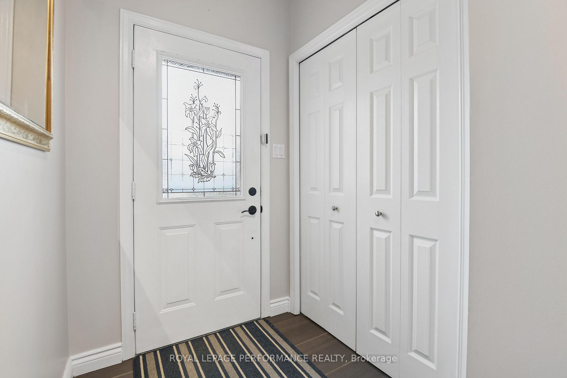 Photo 5 of 14 Windeyer Crescent, Ottawa, Kanata - Kanata Lakes/Heritage Hills — HOMEH