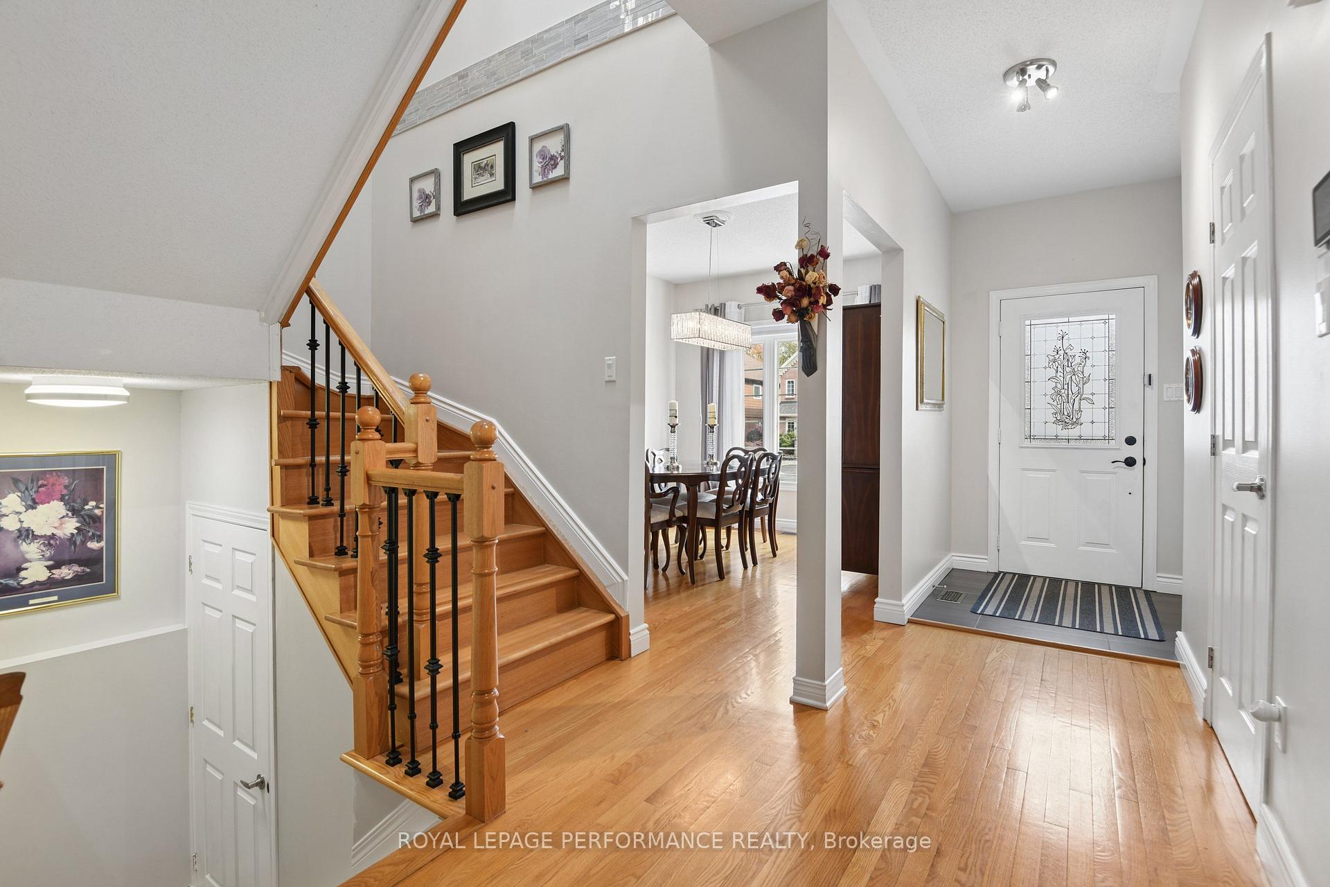 Photo 6 of 14 Windeyer Crescent, Ottawa, Kanata - Kanata Lakes/Heritage Hills — HOMEH
