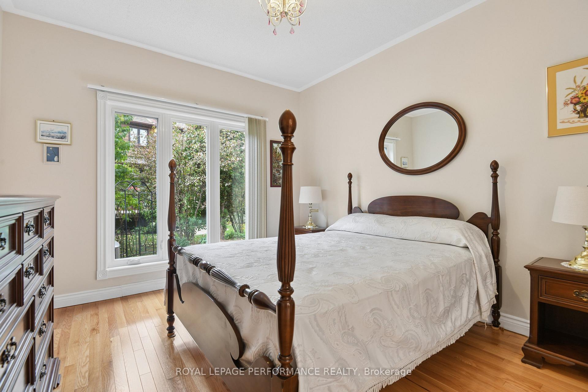 Photo 18 of 14 Windeyer Crescent, Ottawa, Kanata - Kanata Lakes/Heritage Hills — HOMEH