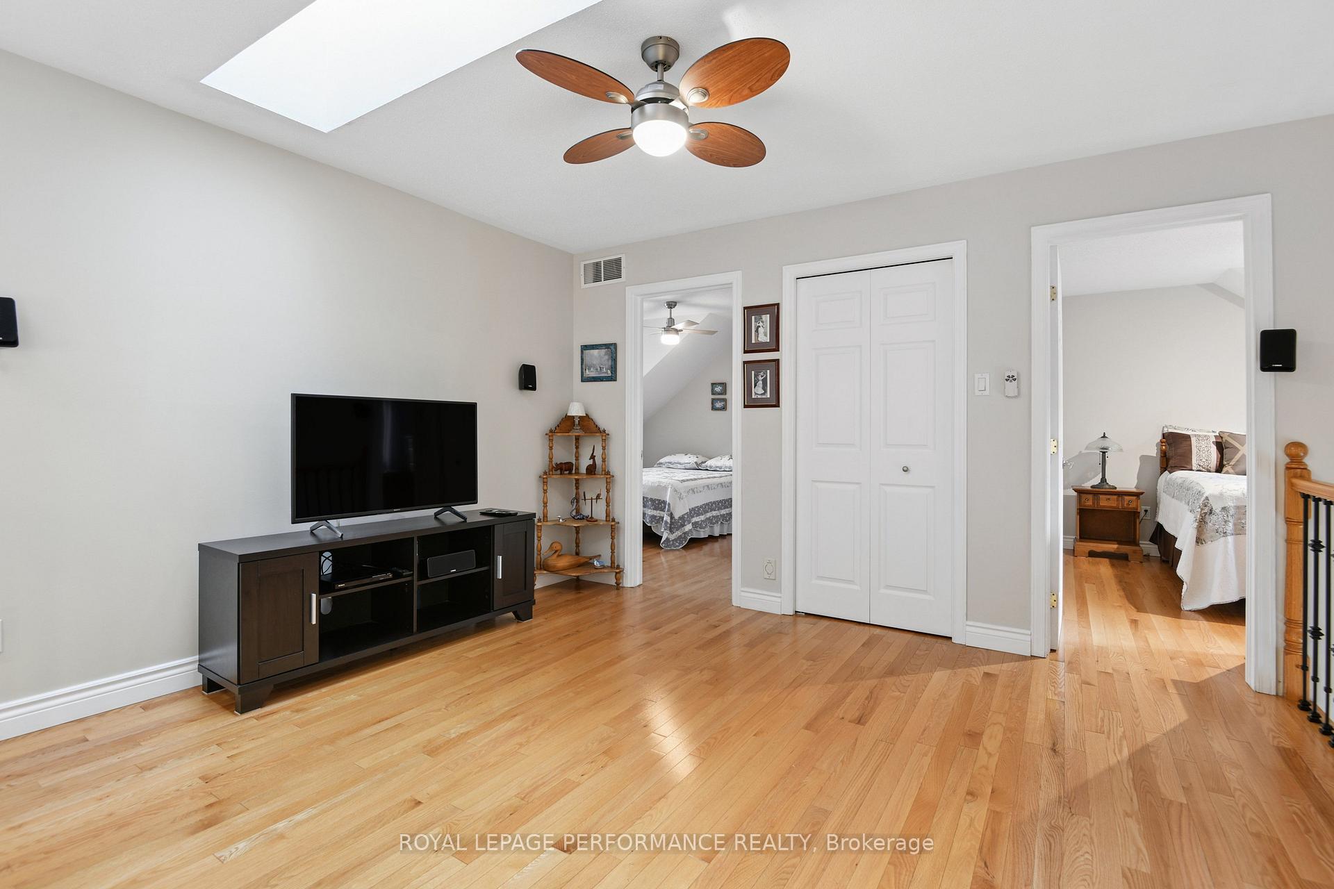 Photo 22 of 14 Windeyer Crescent, Ottawa, Kanata - Kanata Lakes/Heritage Hills — HOMEH