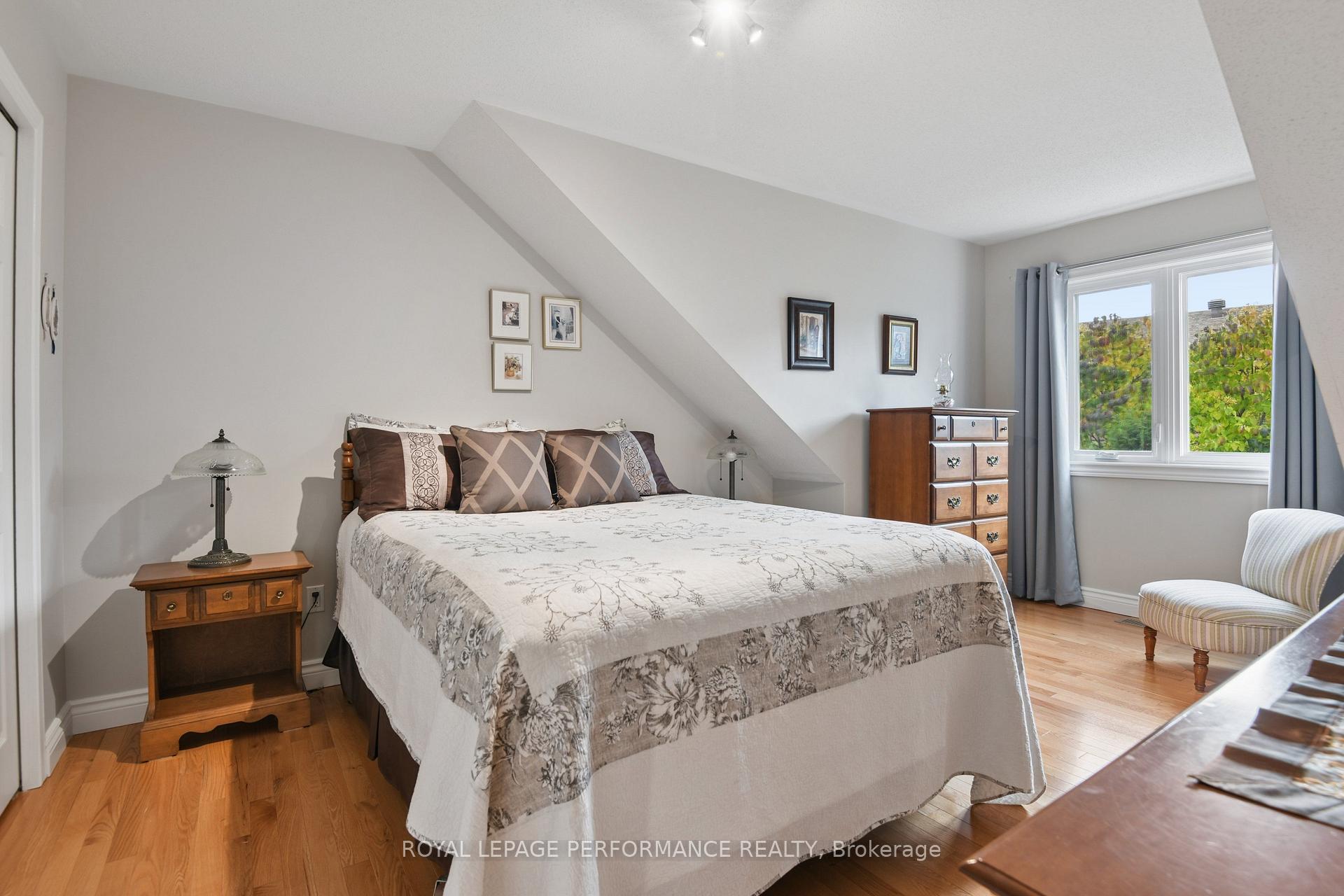 Photo 24 of 14 Windeyer Crescent, Ottawa, Kanata - Kanata Lakes/Heritage Hills — HOMEH