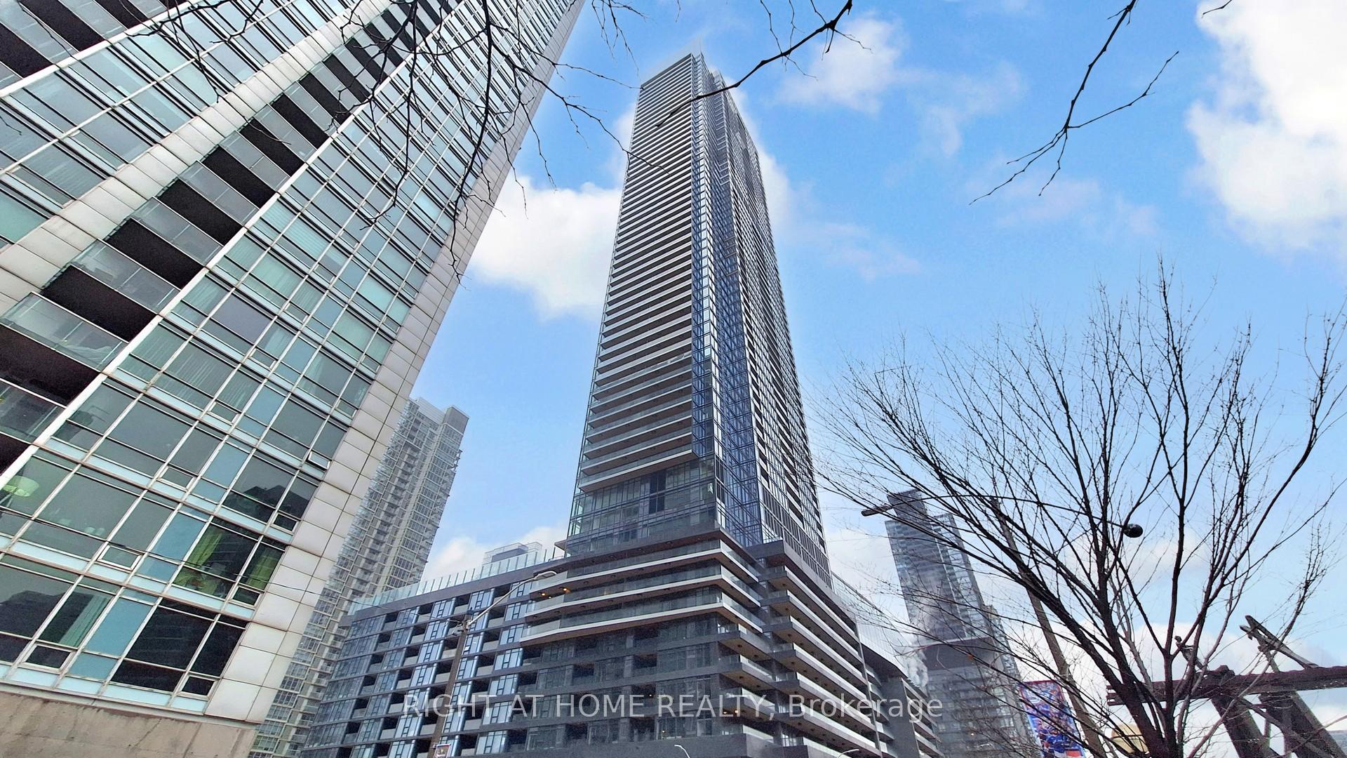Photo 2 of Unit 7706, 3 Concord City Place Way, Toronto, Waterfront Communities — HOMEH