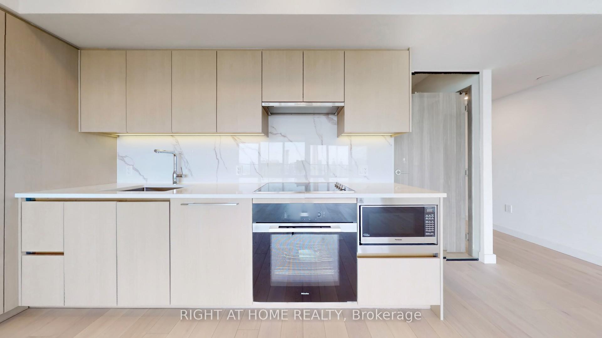 Photo 18 of Unit 7706, 3 Concord City Place Way, Toronto, Waterfront Communities — HOMEH
