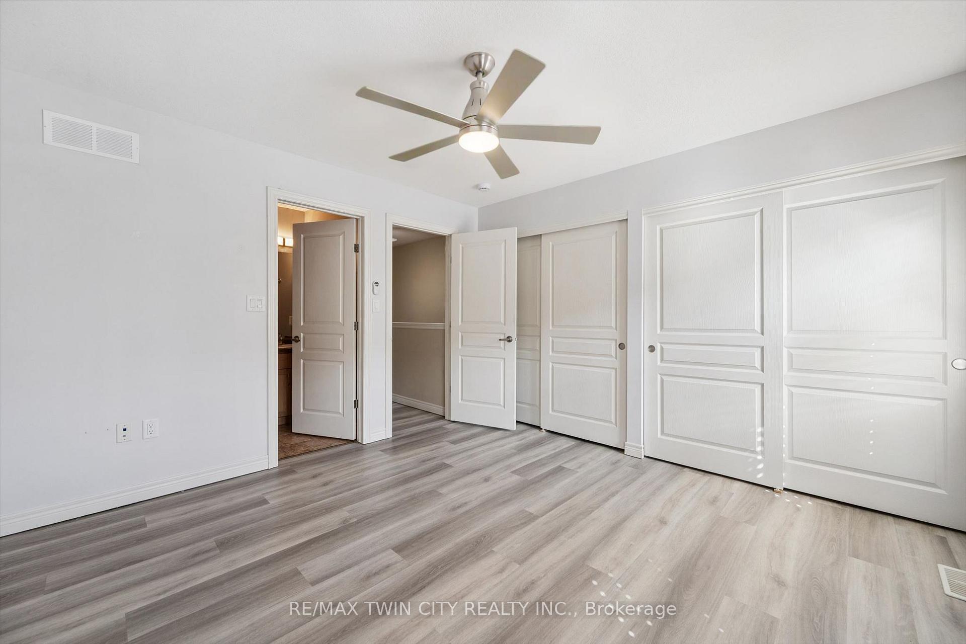 Photo 21 of 4 Cheltenham Mews, Kitchener, Mount Hope Huron Park — HOMEH