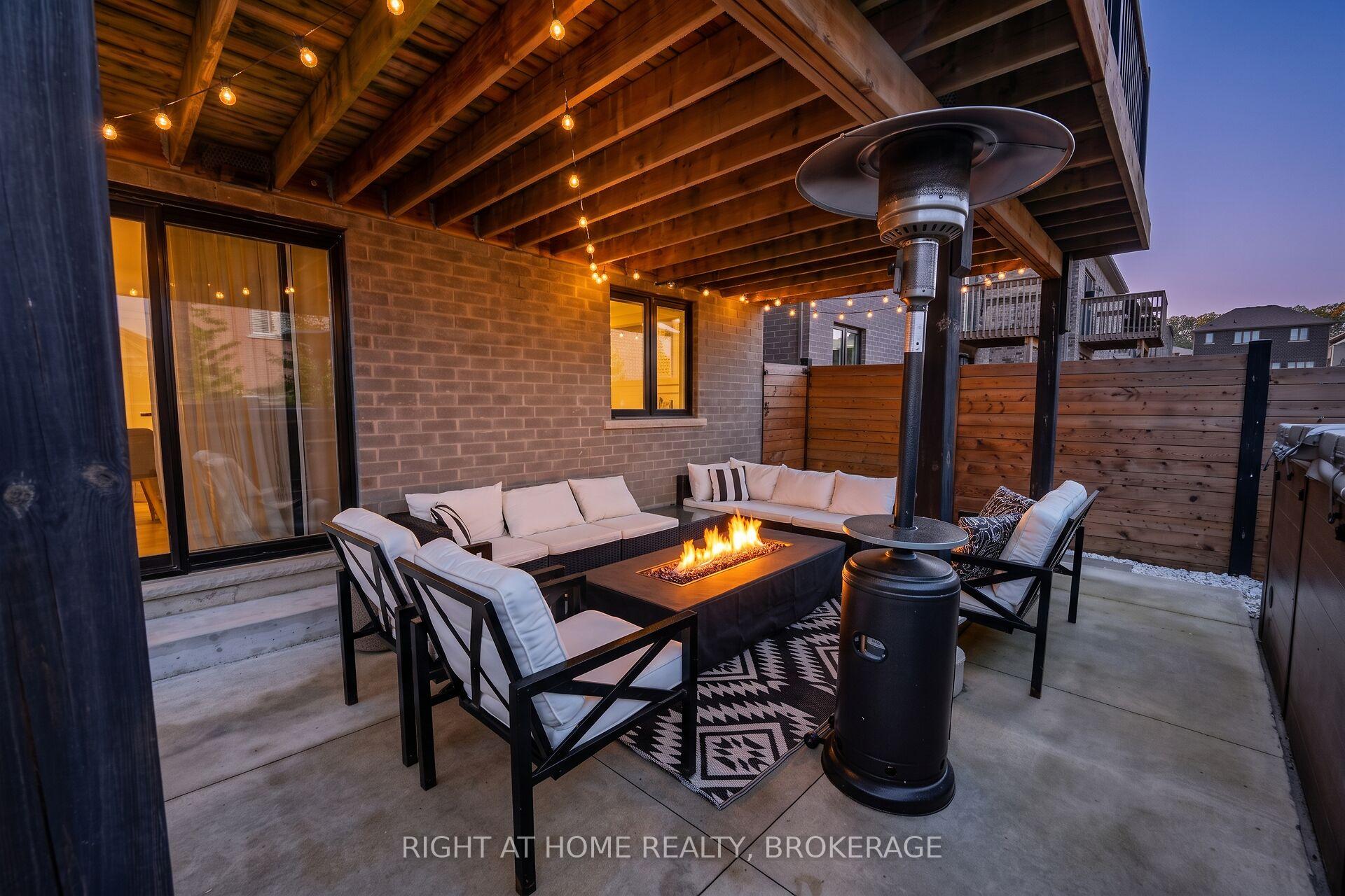 Photo 4 of 4069 Brock Street N, Lincoln, Beamsville — HOMEH